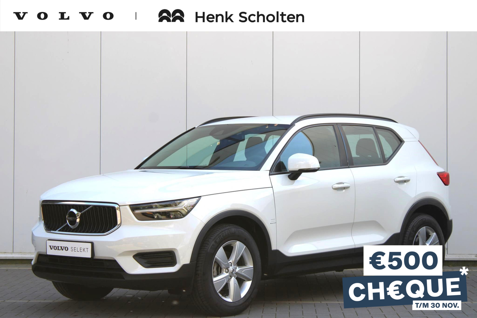 Volvo XC40 T2 129PK Momentum Core, Park Assist Achter incl. Camera, Lane Assist, Cruise Control, LED Koplampen incl. Grootlicht Assistent, AppleCarplay&Android Auto, Semi Elektr. Trekhaak, Bluetooth Telefonie & Audio, Volvo OnCall, City Safety, Climate Control,