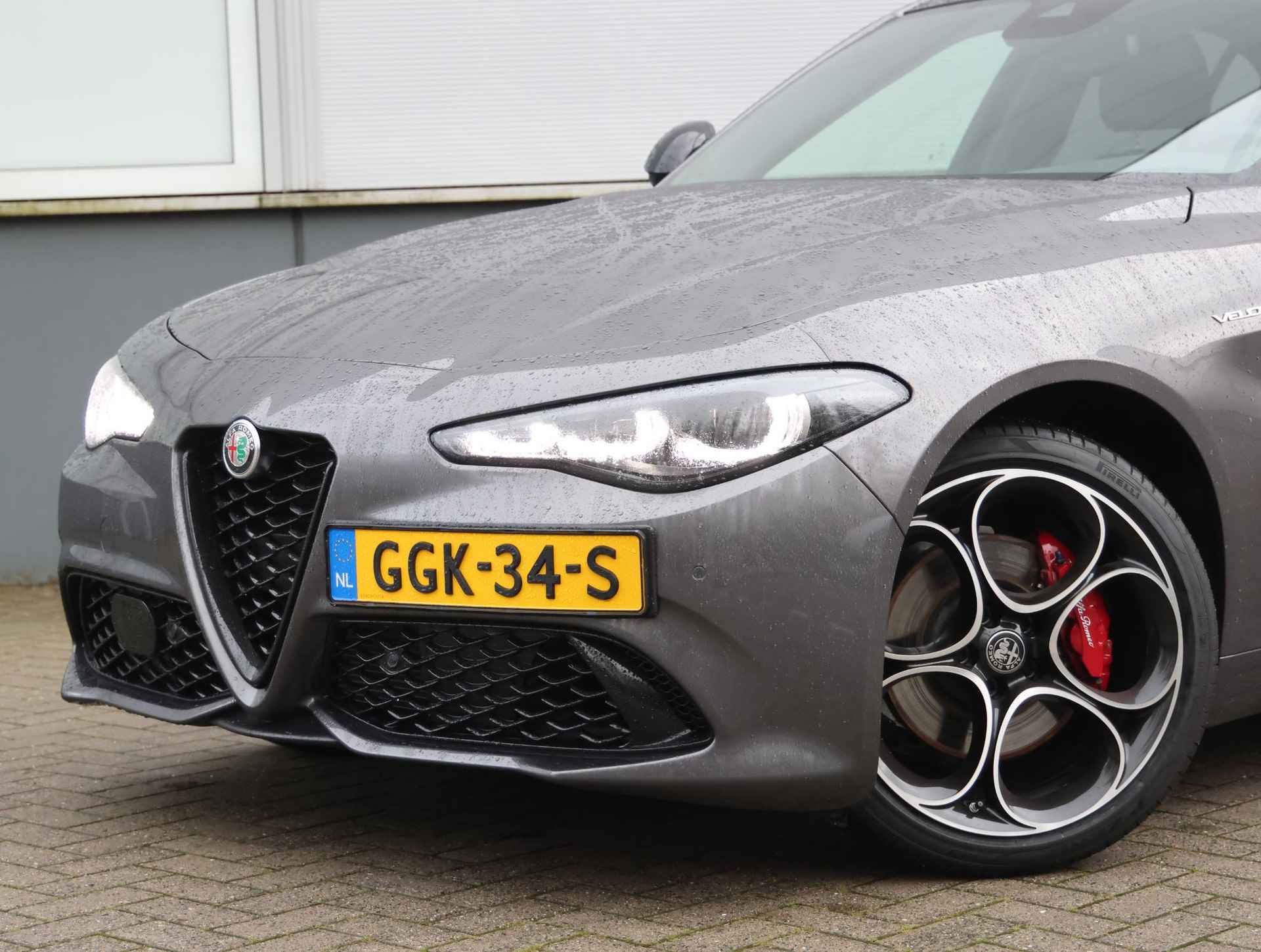 Alfa Romeo Giulia 280pk Turbo GME AWD Tributo Italiano (Harman&Kardon/Winterpakket/S.stoelen/LEER/Adapt.Cruise/Camera/19"LMV) - 44/46