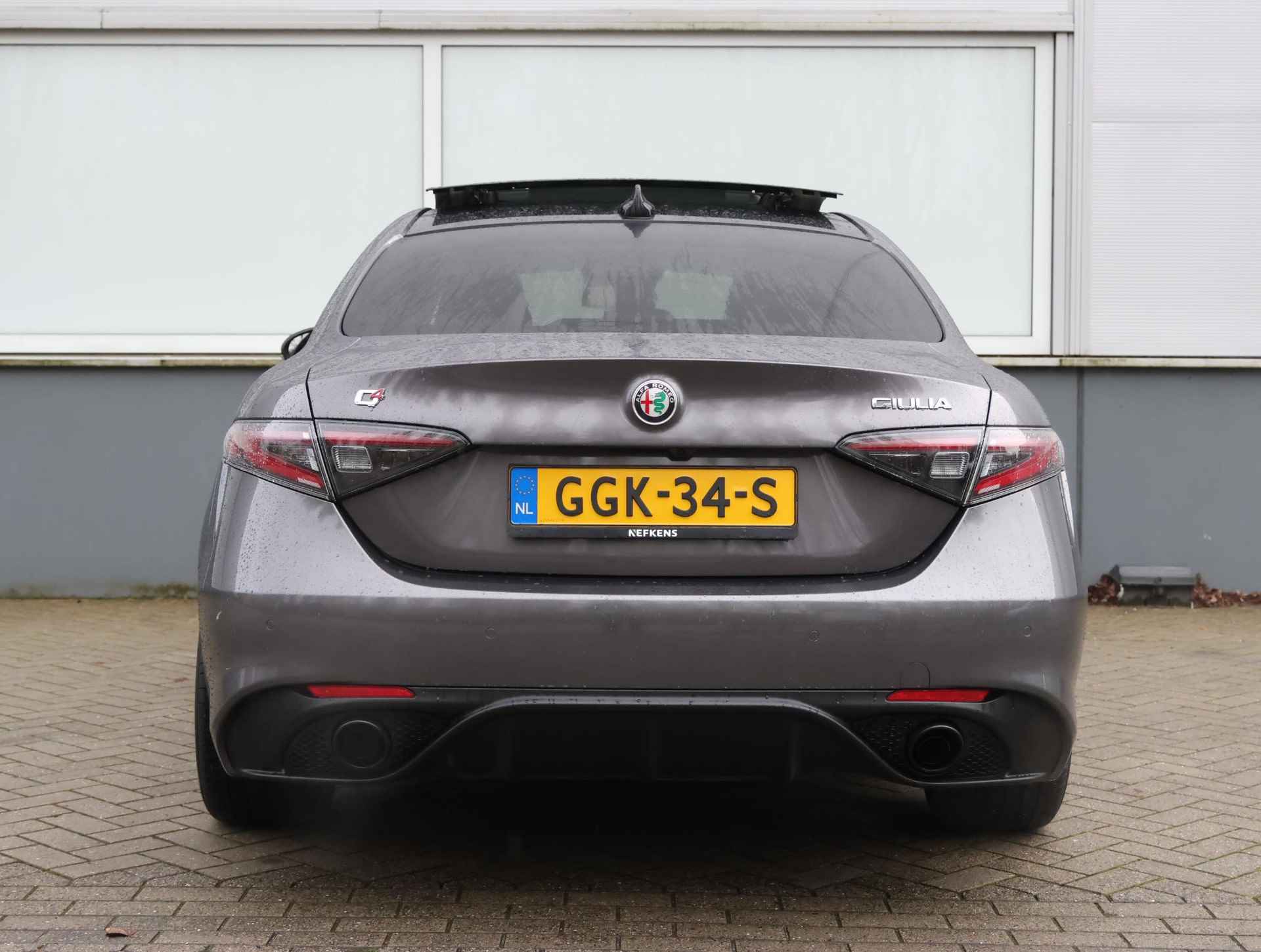 Alfa Romeo Giulia 280pk Turbo GME AWD Tributo Italiano (Harman&Kardon/Winterpakket/S.stoelen/LEER/Adapt.Cruise/Camera/19"LMV) - 45/46