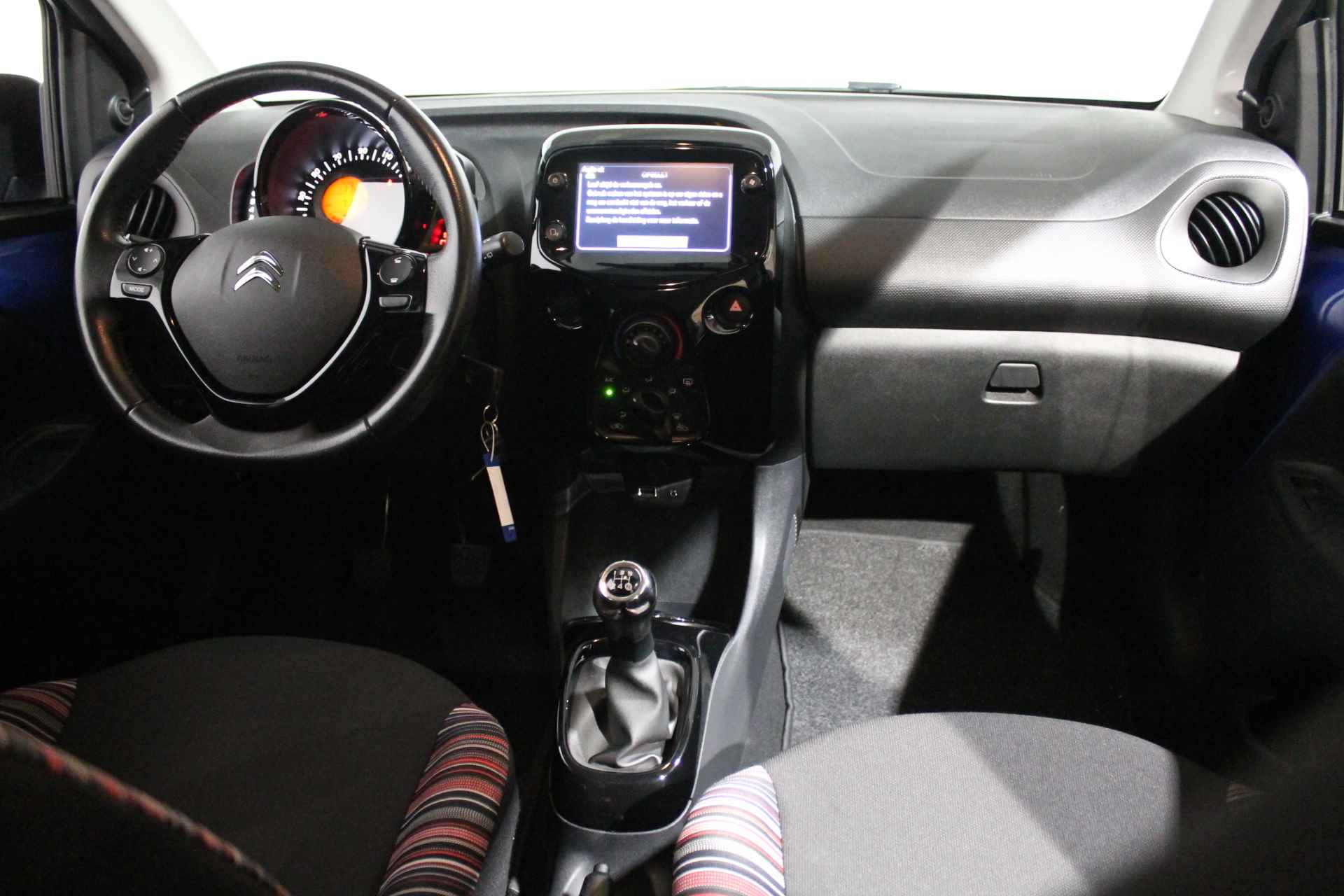 Citroen C1 1.0 VTi 72PK 5D Feel Airco CAMERA | CARPLAY | AIRCO - 10/26