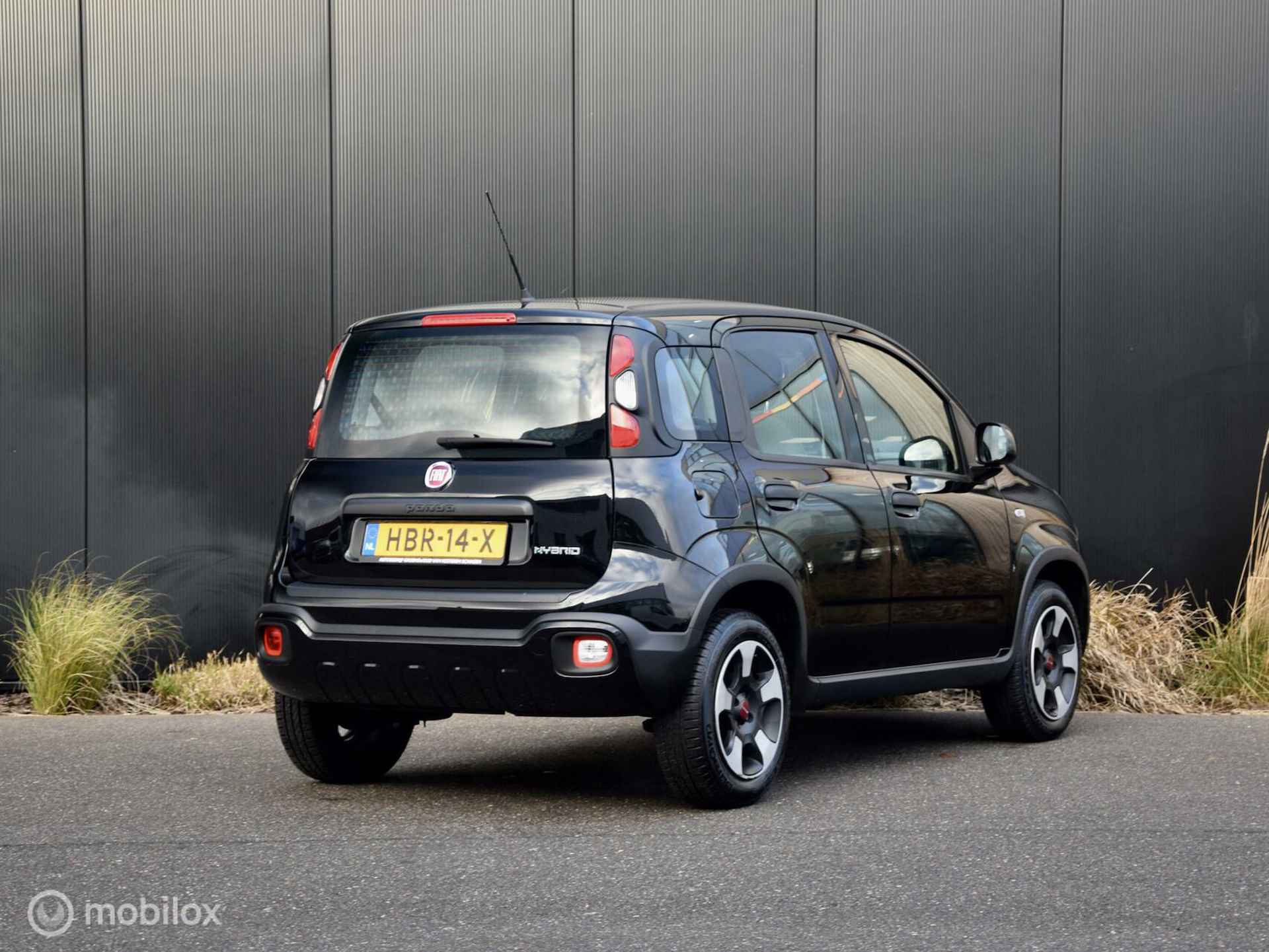 Fiat Panda 1.0 Hybrid Cross - 6/8