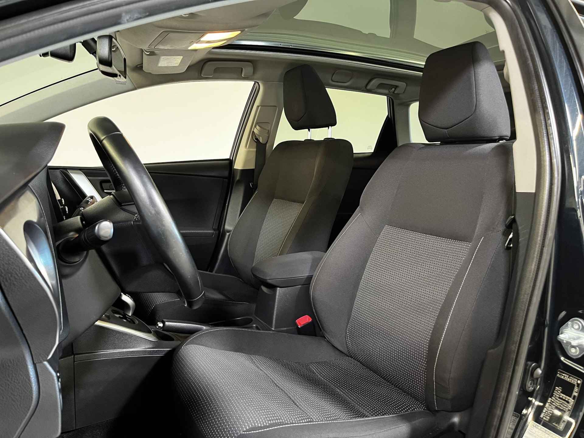 Toyota Auris Touring Sports 1.8 Hybrid Lease+ | Parkeersensoren | Camera | Trekhaak | - 8/38