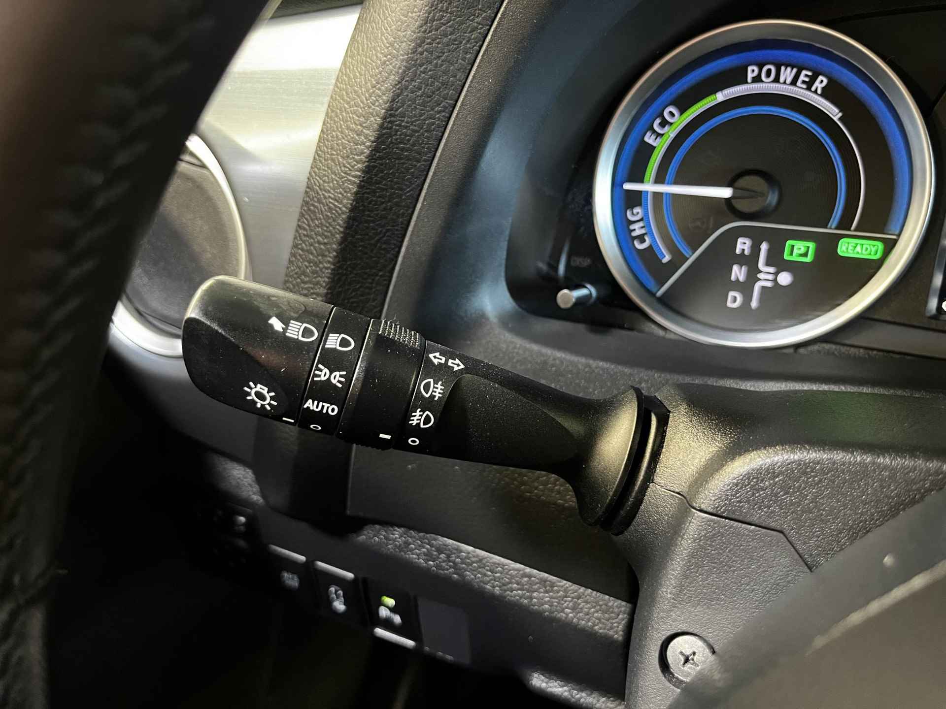 Toyota Auris Touring Sports 1.8 Hybrid Lease+ | Parkeersensoren | Camera | Trekhaak | - 14/38