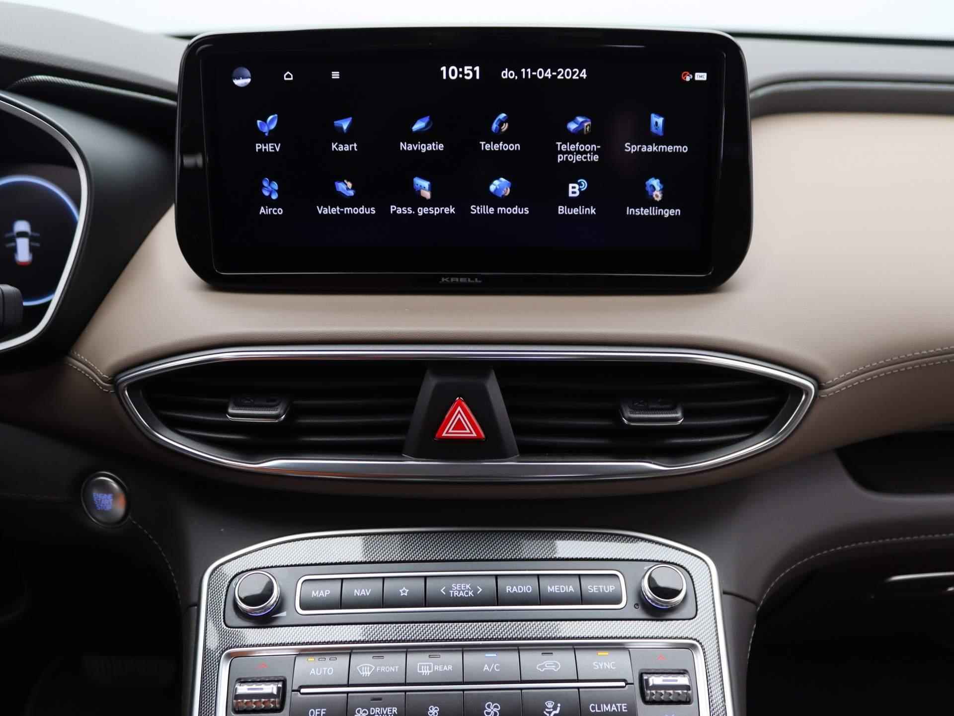 Hyundai Santa Fe 1.6 T-GDI PHEV Comfort Smart Automaat | Airco | Navigatie | Achteruitrijcamera | Cruise Control | Lederen Bekleding | Trekhaak - 10/47