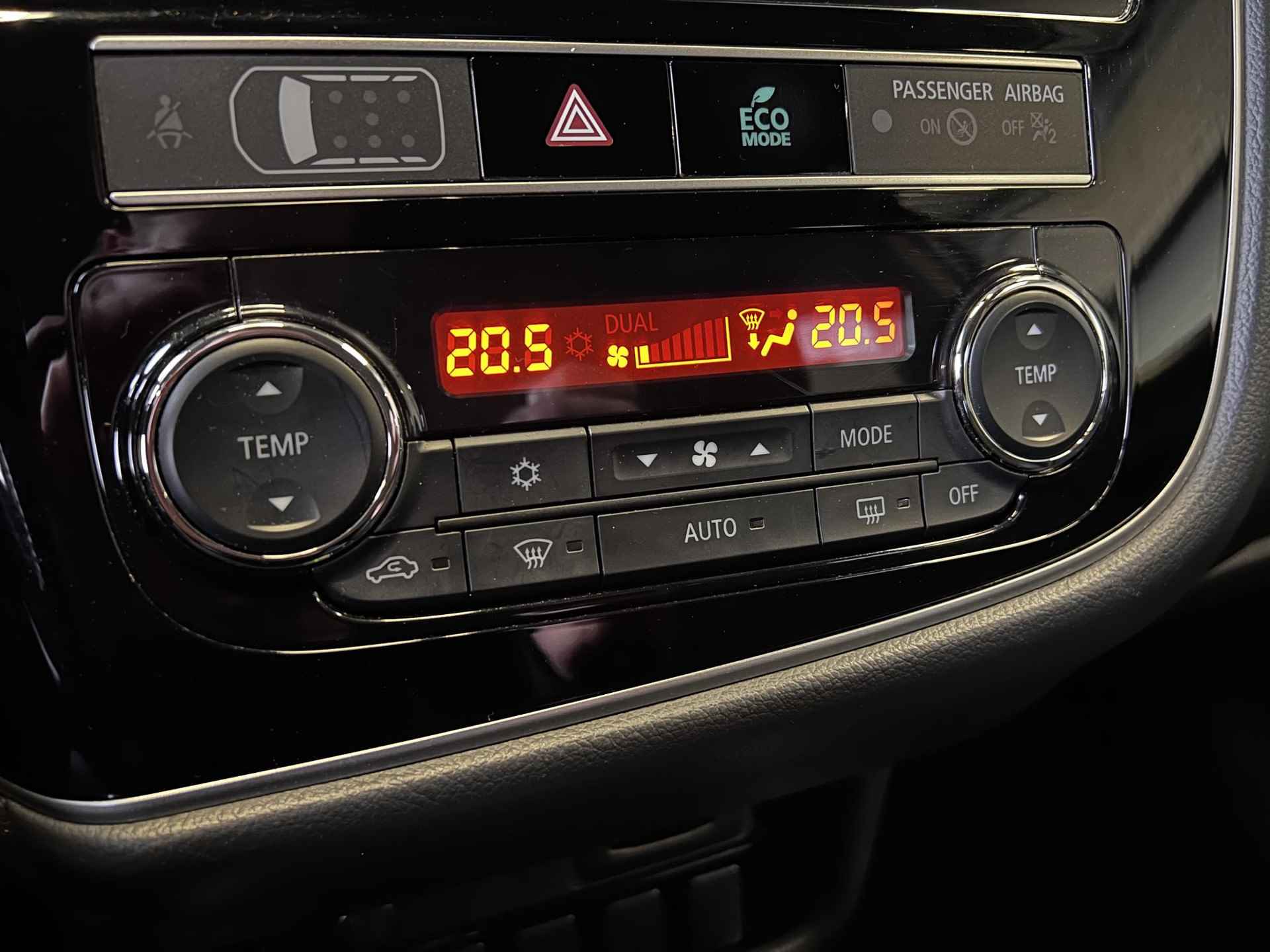 Mitsubishi Outlander 2.4 PHEV Pure+ | Carplay | Trekhaak | All-in rijklaarprijs - 21/42