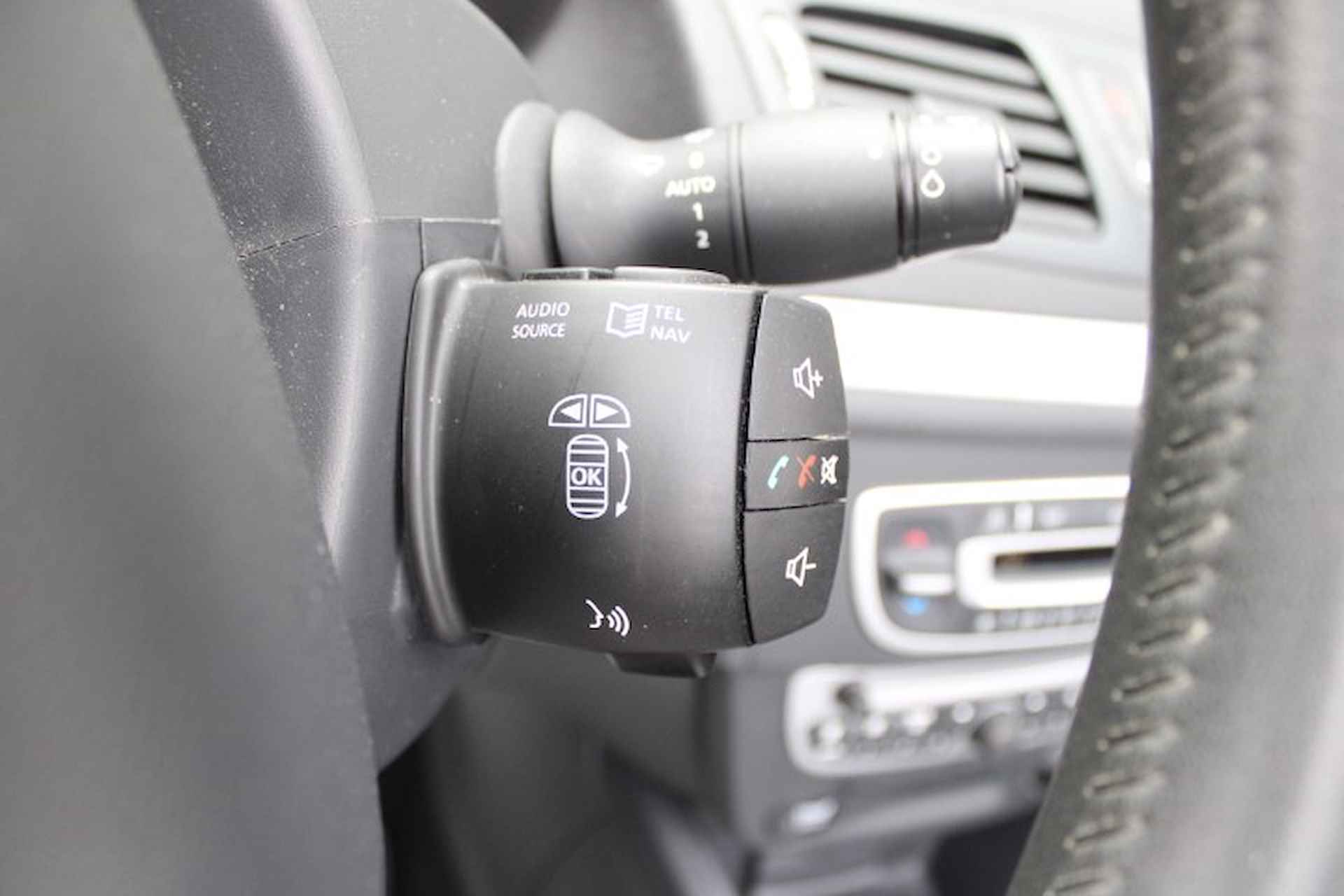 Renault Megane TCe 130 Dynamique | Goed onderhouden Cabrio met Windscherm | Parkeersensoren Voor en Achter - 23/42