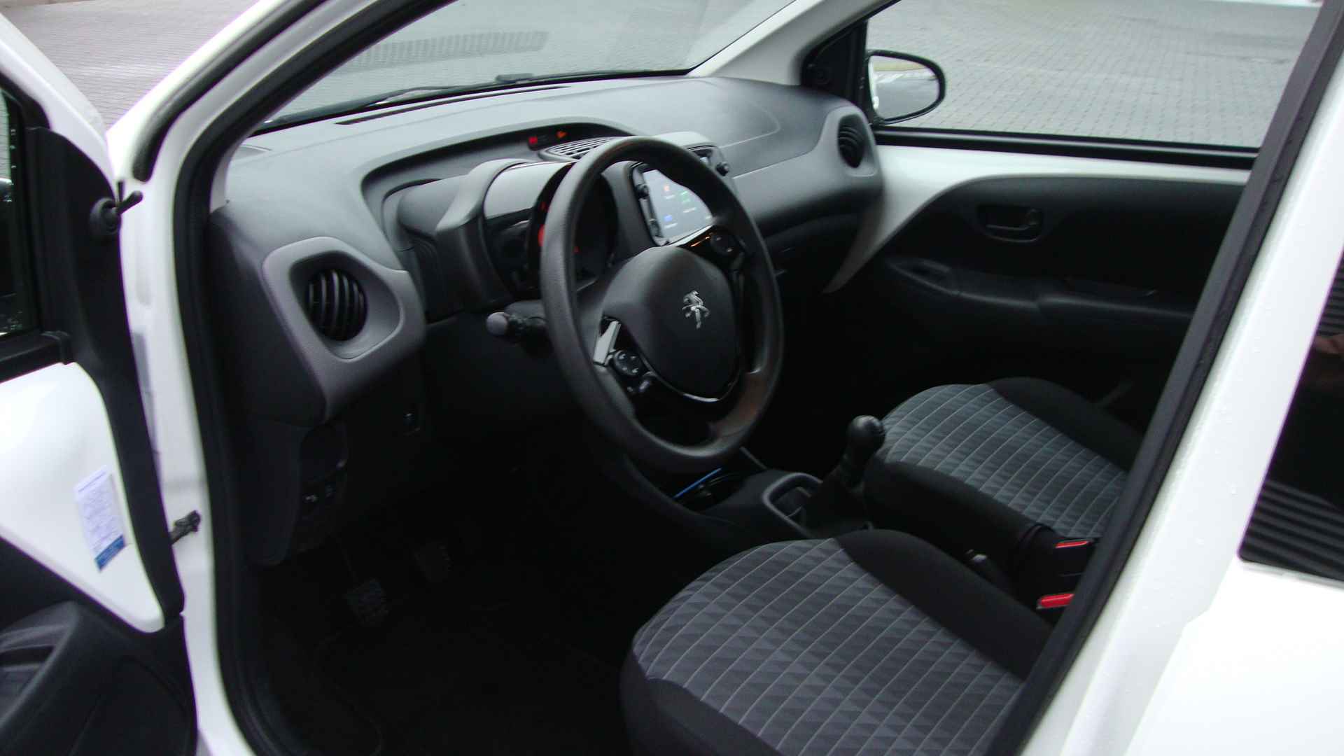 PEUGEOT 108 1.0 e-VTi 72pk 5D Active - 11/19