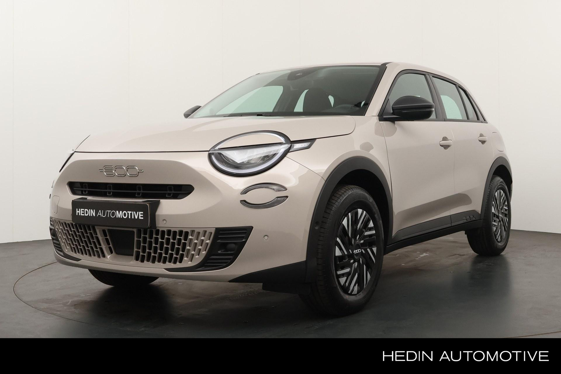 Fiat 600 1.2 Hybrid 136 Urban Camera | Keyless | LED | Apple carplay/Android auto | Dodehoekdetectie