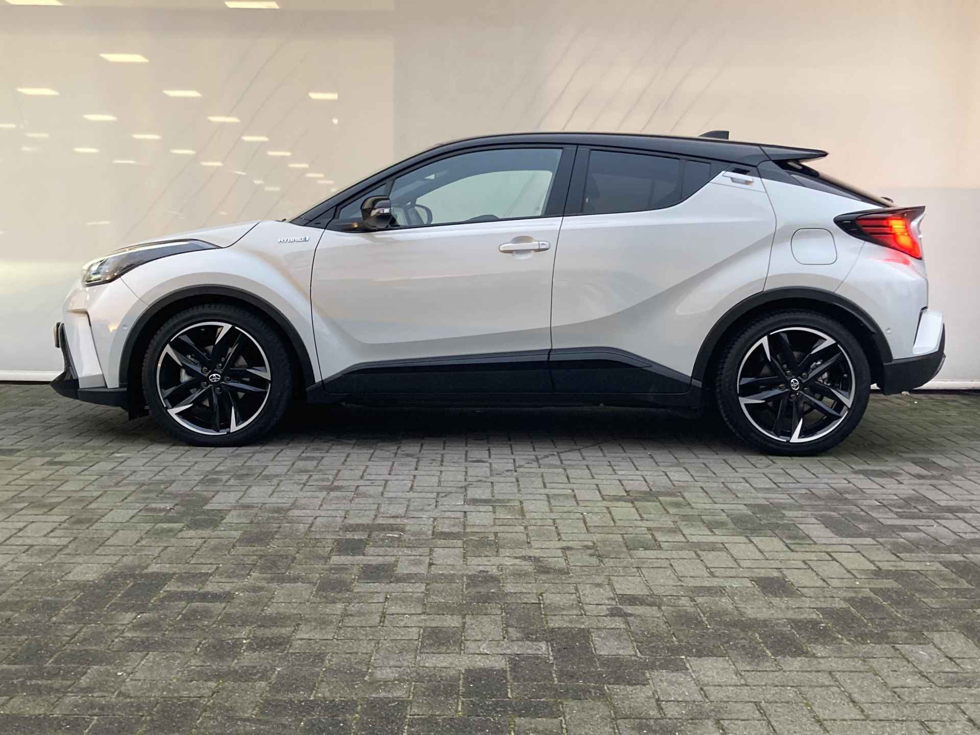 Toyota C-HR 2.0 Hybrid GR-Sport - 4/49