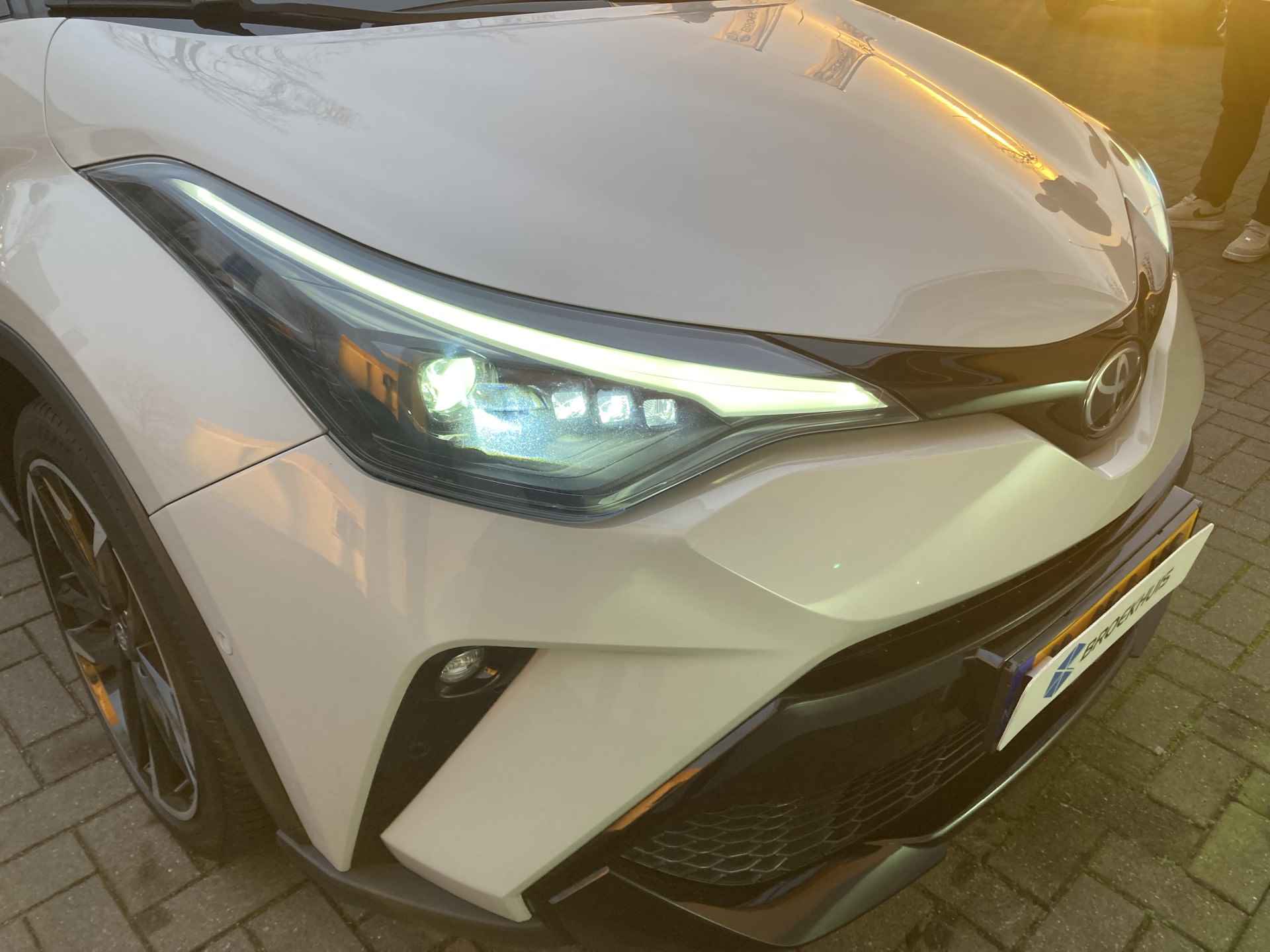 Toyota C-HR 2.0 Hybrid GR-Sport - 44/49