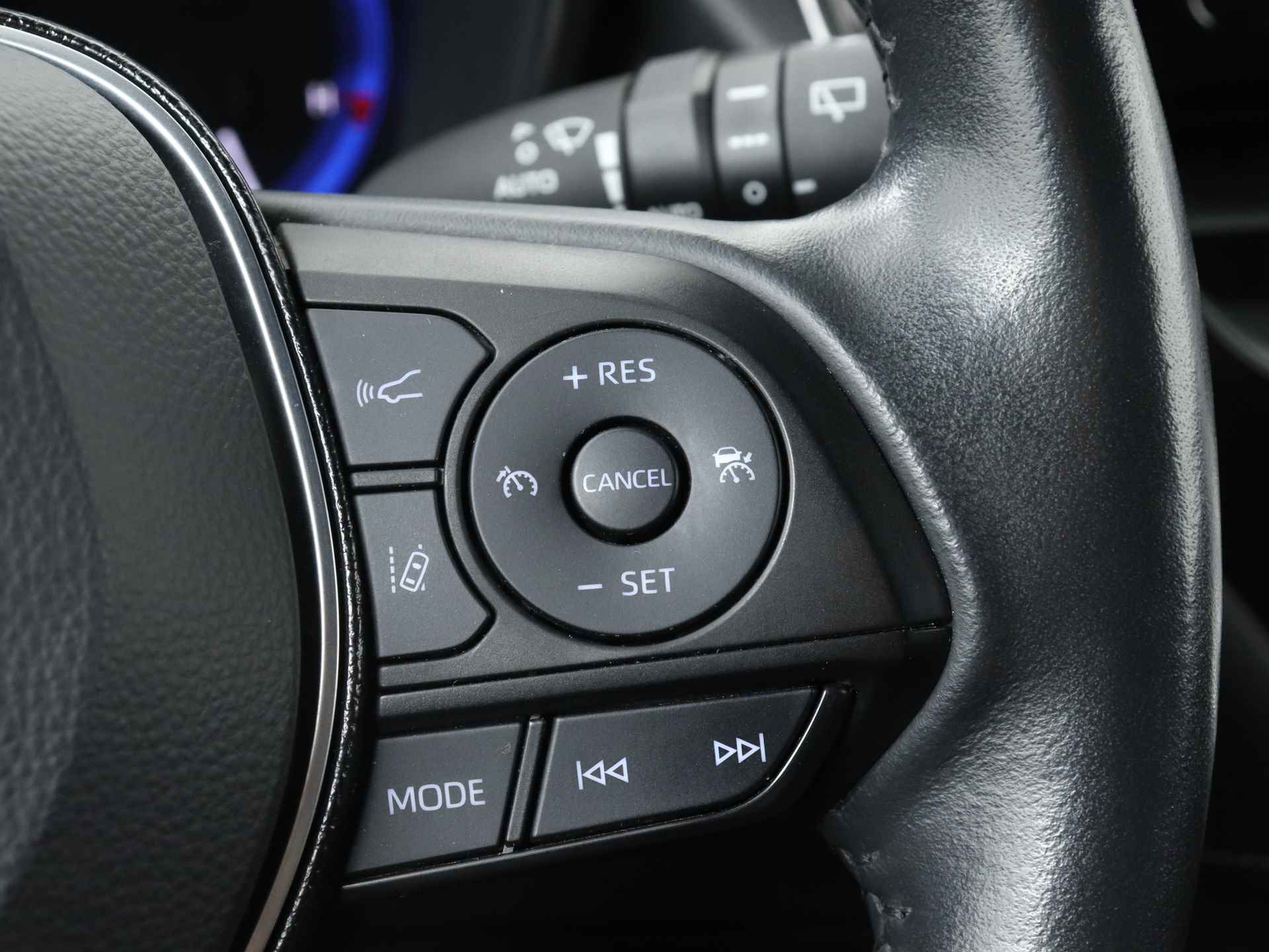 Toyota Corolla 1.8 Hybrid Dynamic + Limited | Apple CarPlay | Android Auto | - 23/43