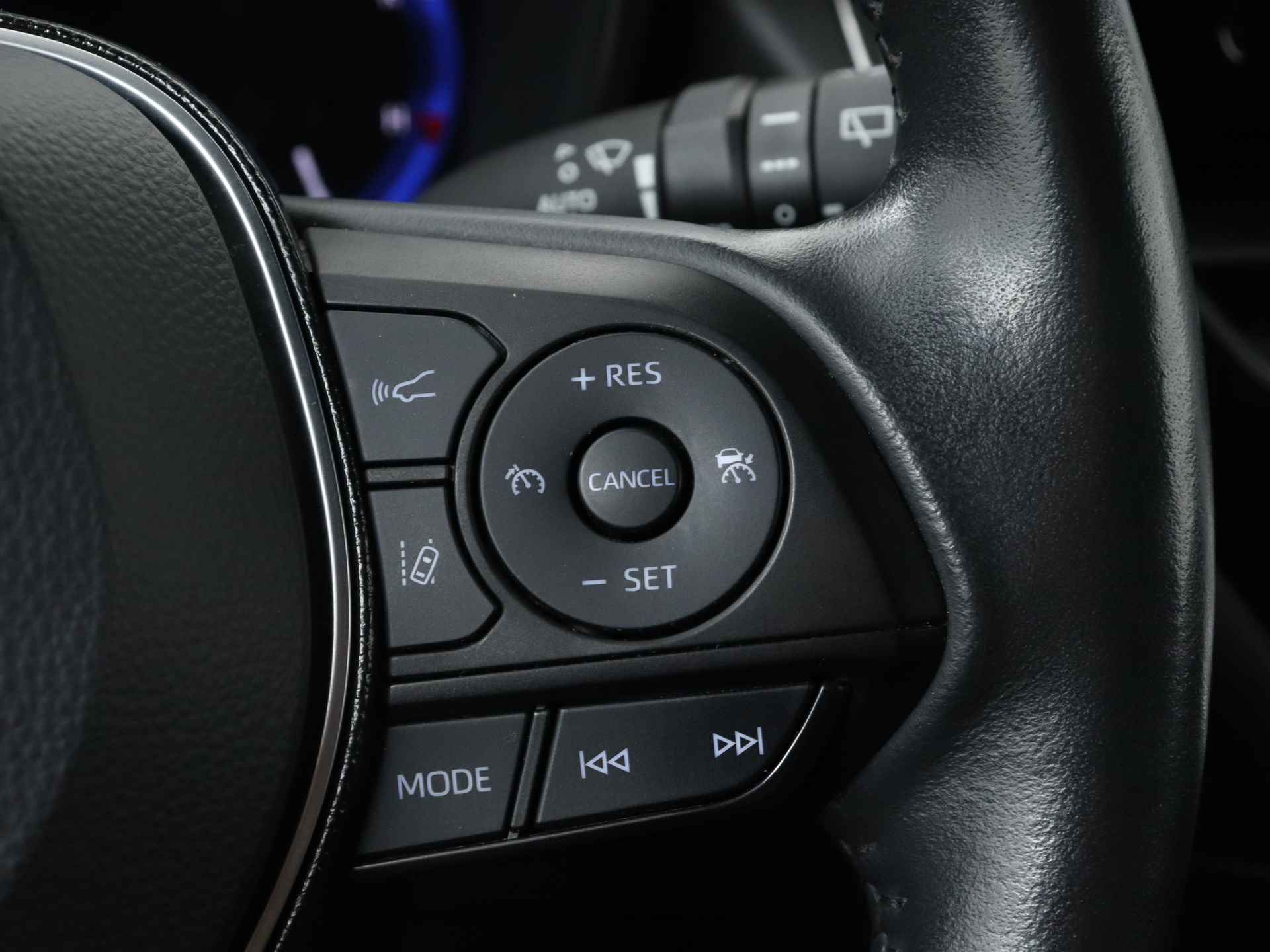 Toyota Corolla 1.8 Hybrid Dynamic + Limited | Apple CarPlay | Android Auto | - 26/43