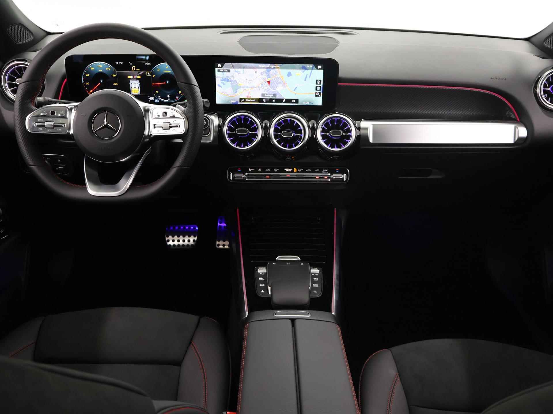 Mercedes-Benz GLB 180 AMG Line | Panoramadak | Nightpakket incl. 20" | Adaptieve demping | 360° Graden Camera | Sfeerverlichting | - 9/46