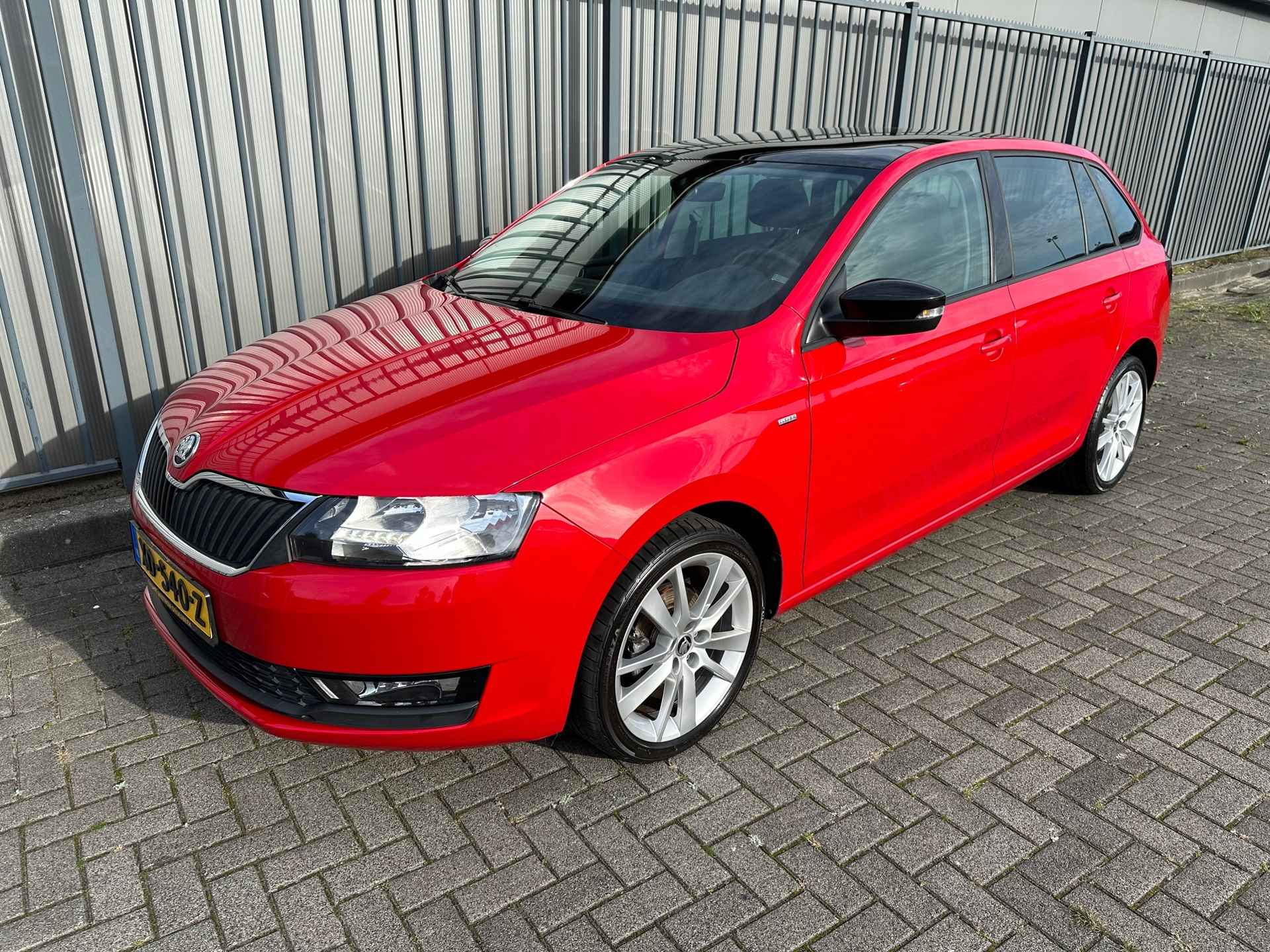 Skoda Rapid Spaceback 1.0 TSI Greentech Clever - 18/35