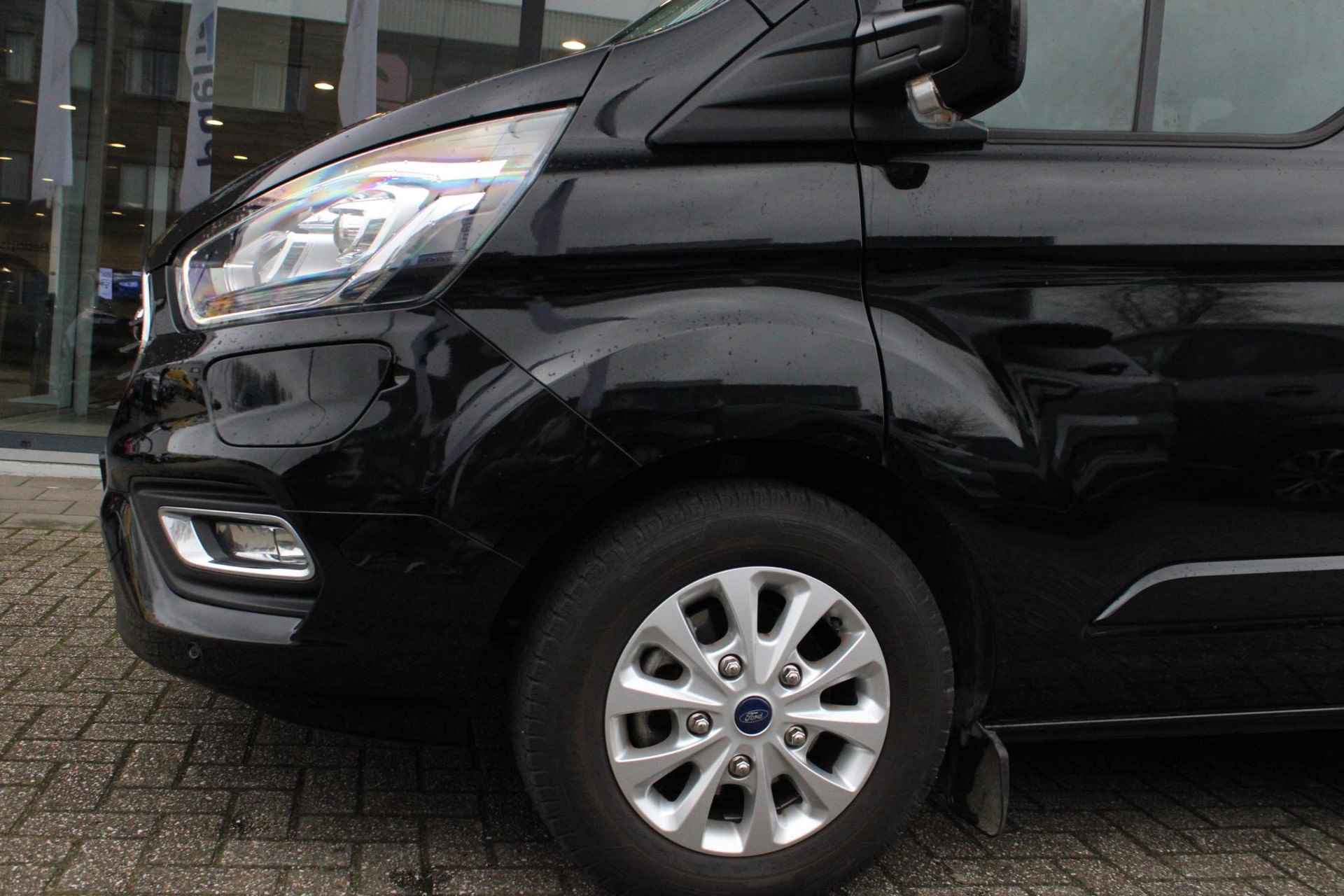 Ford Tourneo Custom 320 1.0 EcoBoost L1H1 PHEV Titanium | 8 persoons | marge geen BTW en incl. BPM | 8pers! | - 9/52