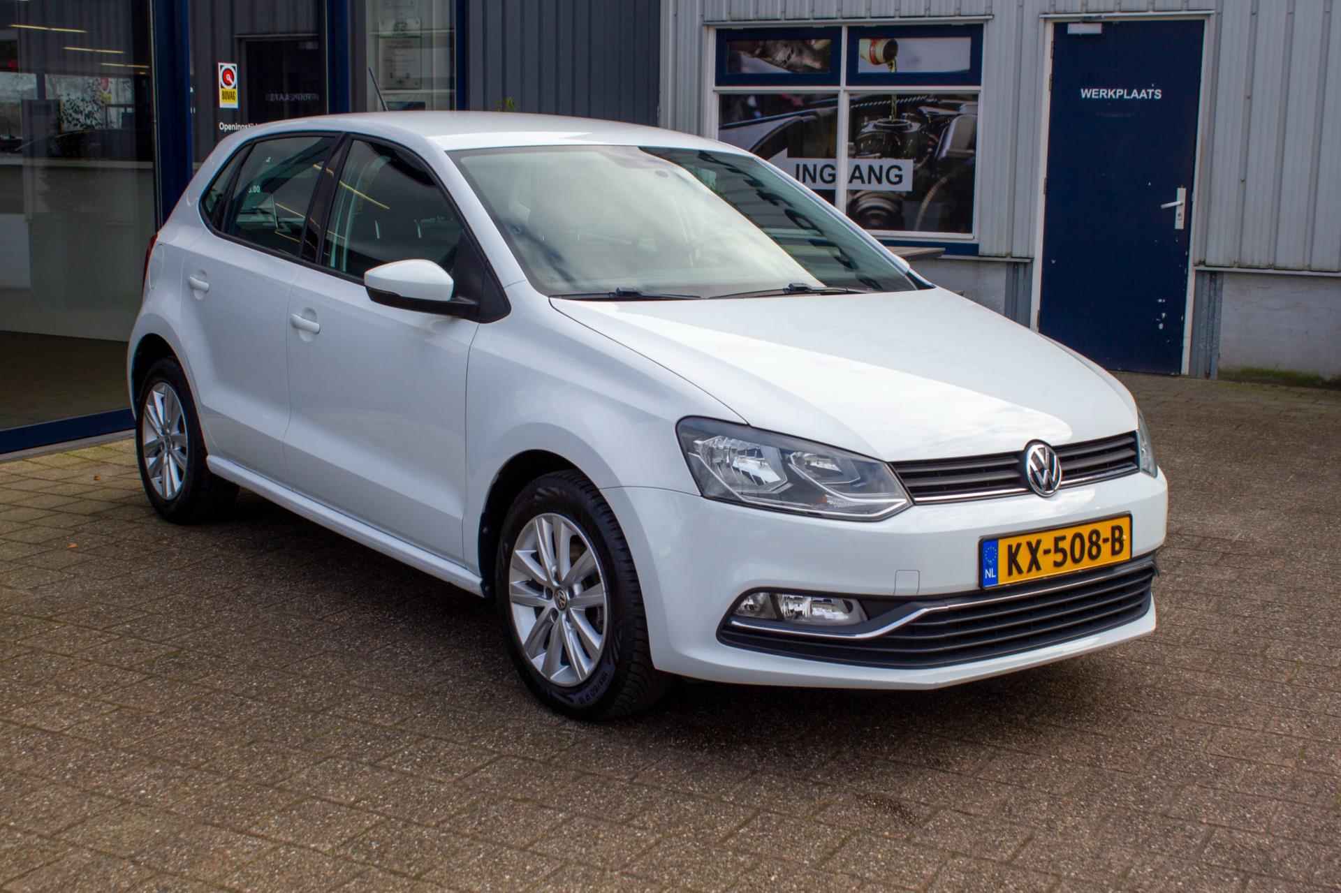 Volkswagen Polo 1.2 TSI Comfortline |Prijs rijklaar incl 12 mnd garantie| Airco Cruise Bluetooth LMV + All-Season - 9/43