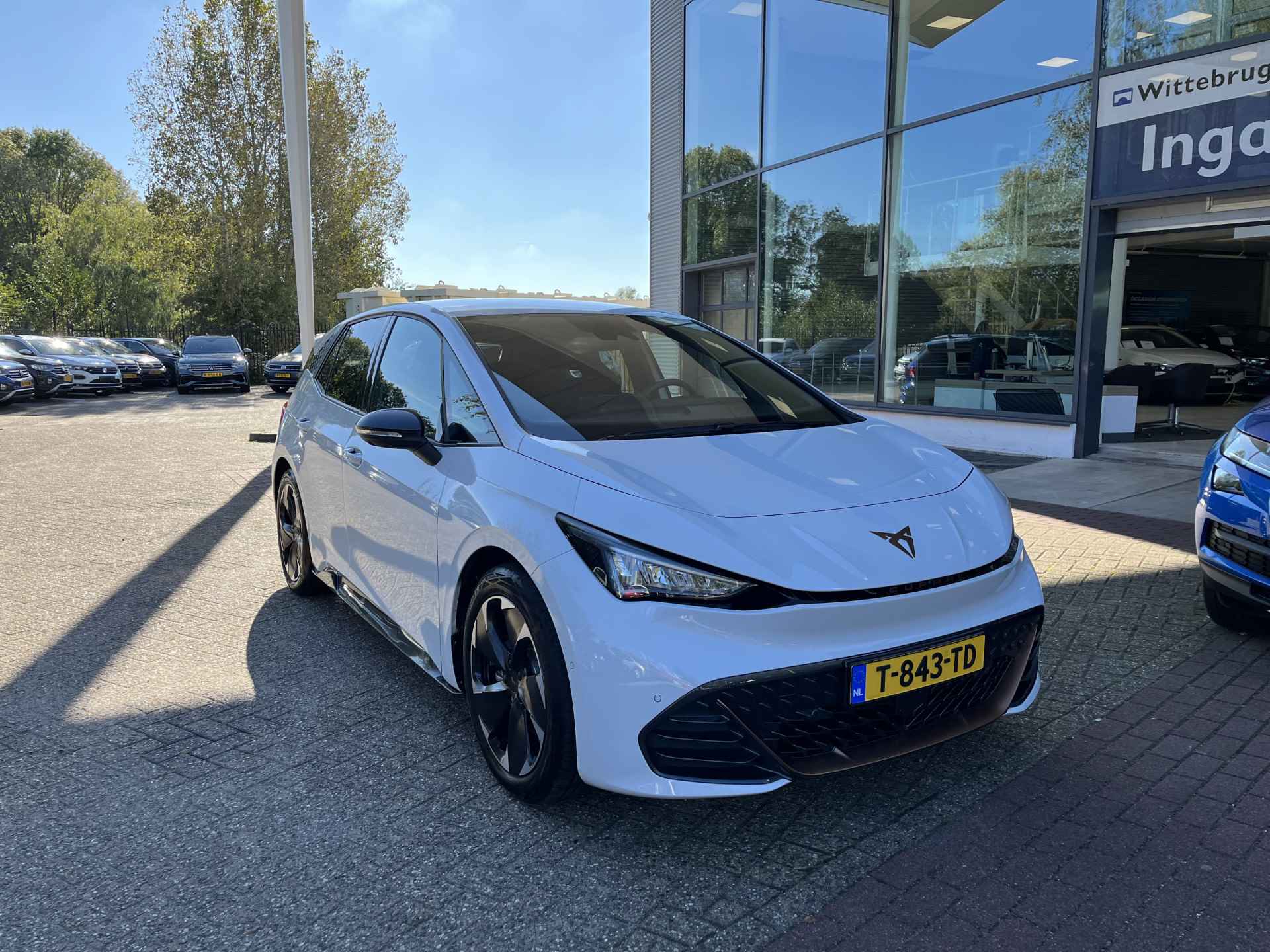 CUPRA Born Business Plus 58 kWh - 24/29