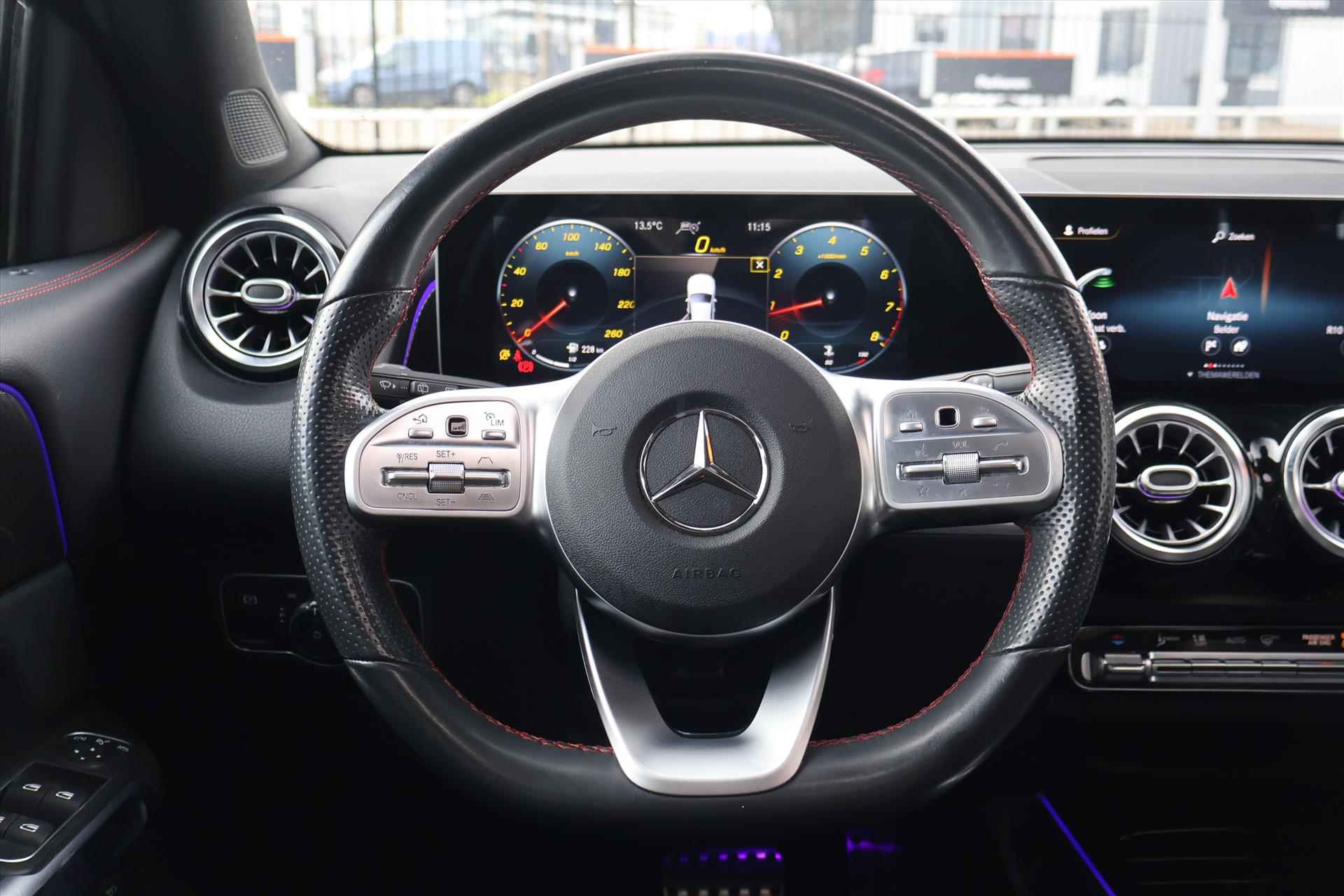 Mercedes GLB 200 AMG-Line 163PK 7G-DCT | Pano | ACC | Sfeer | Memory | Multibeam | Camera | Trekhaak | Carplay - 19/45