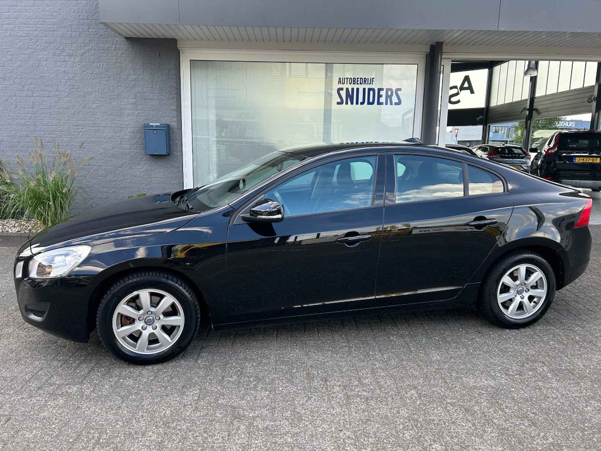 VOLVO S60 T3 1.5i BUSINESS _ INTRO - Navigatie - 4/31