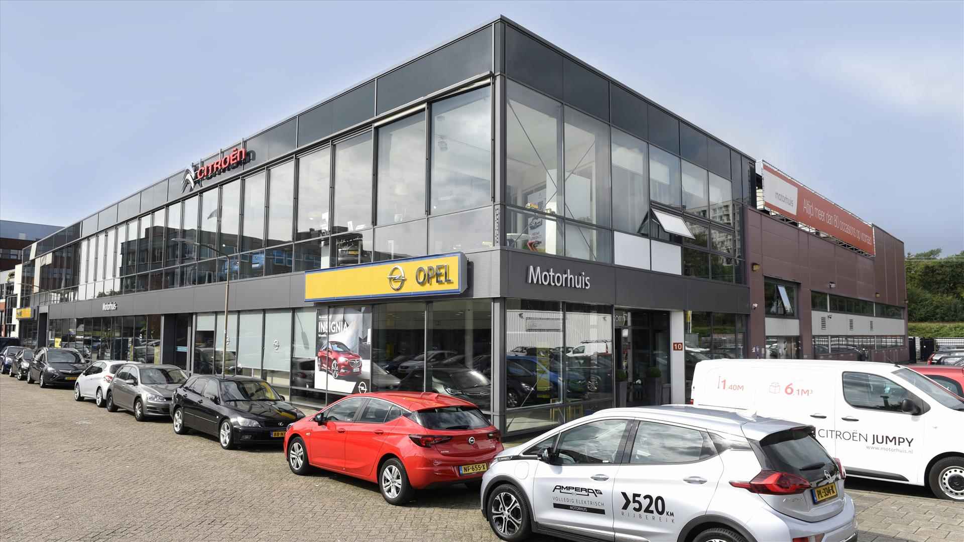 Opel Mokka Electric Elektrisch 50kWh 136pk 11 kW Elegance mogelijkheid  voor 2000 subsidie - 16/17