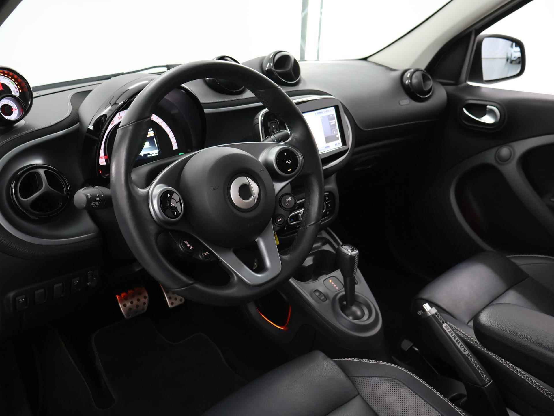 smart forfour EQ BRABUS Style | Navigatie | Panoramadak | Lederen Bekleding | Climate Control | Stoelverwarming |  FULL-LED koplampen en achterlichten | Parkeercamera | Sfeerverlichting | - 8/42