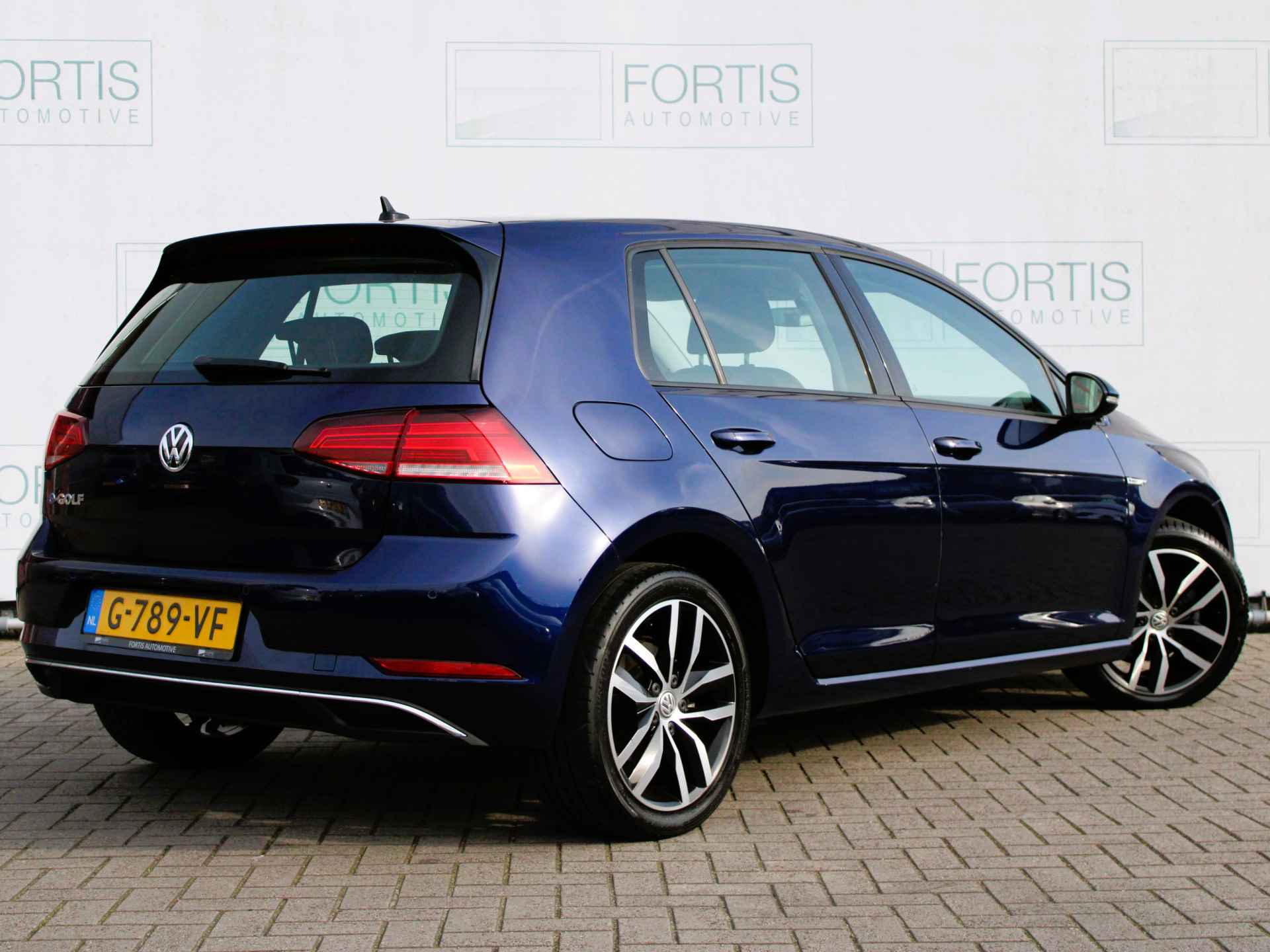 Volkswagen e-Golf E-DITION NL AUTO | CAMERA | STOELVERW | VIRTUAL COCKPIT | - 3/24