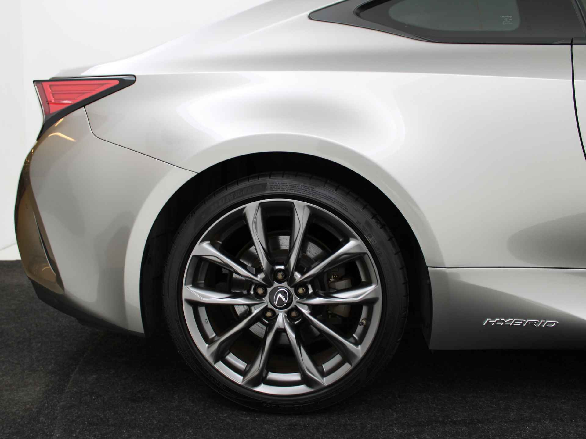 Lexus RC 300h F Sport Line Limited | Mark Levinson Audio | Navigatie | Stoelgeheugen | Stuur-/Stoelverwarming | Stoelverkoeling | Dodehoek Detectie | Ruitenwisser ontdooier | - 39/50