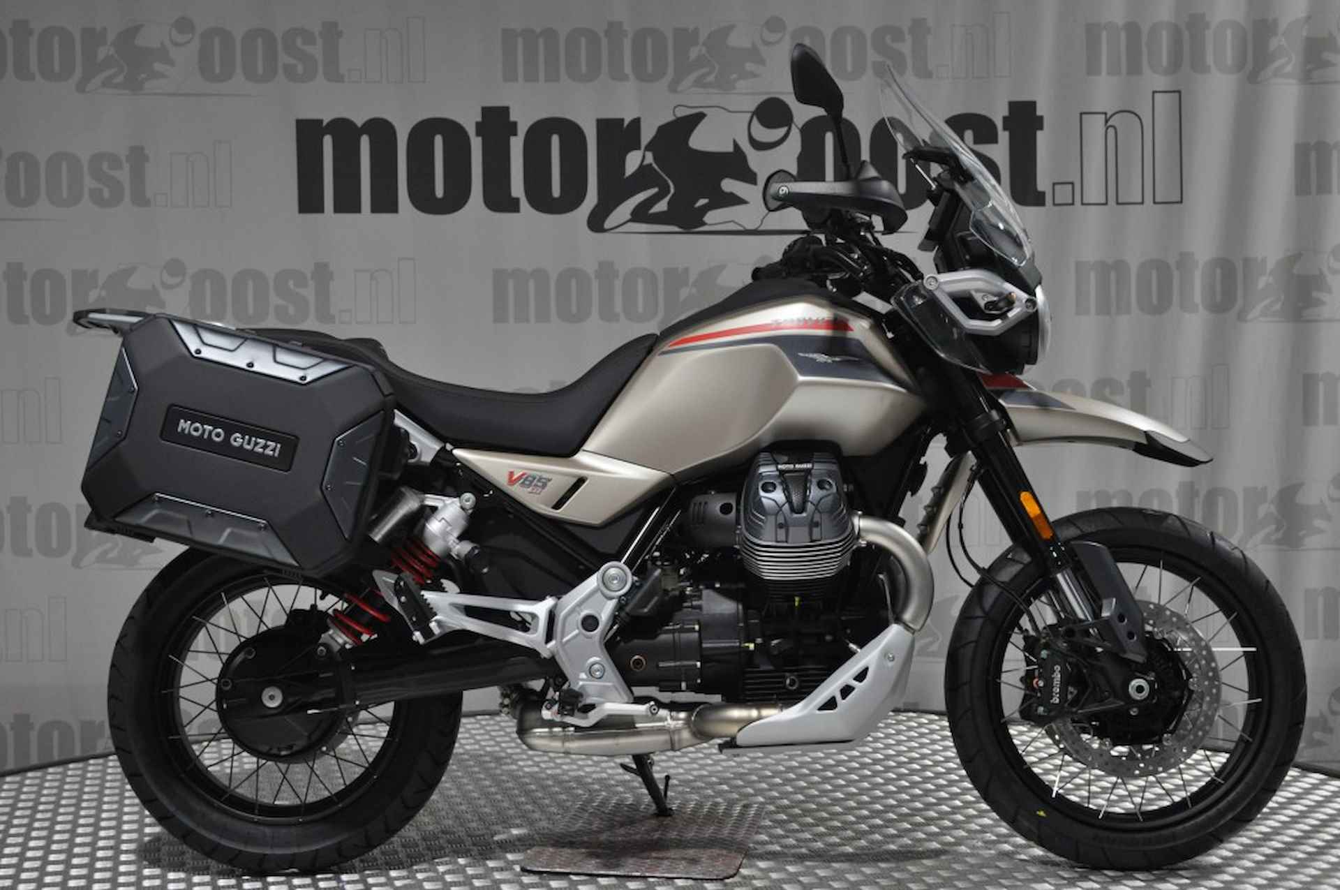 MOTO GUZZI V 85 Tt TRAVEL - 3/24