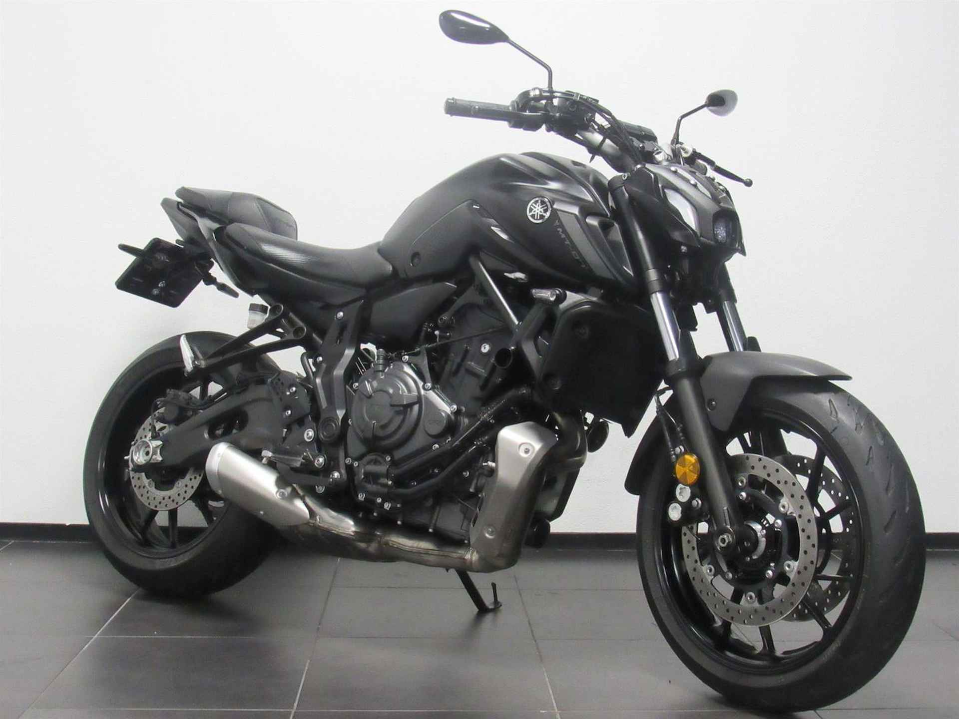 Yamaha MT-07 ABS - 2022 - 2/7