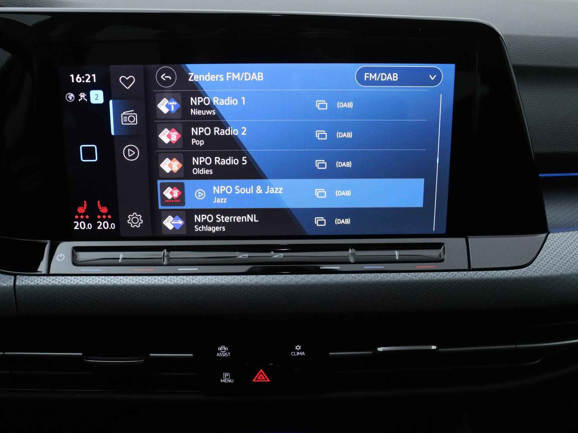 Volkswagen Golf 1.0 eTSI Life  | Automaat | Elektrisch Glazen Panorama-Dak | Apple Carplay/Android Auto | Cruise Control Adaptief | Line Assist | DAB | Zwarte Velgen | 12 Maanden Garantie | - 15/23