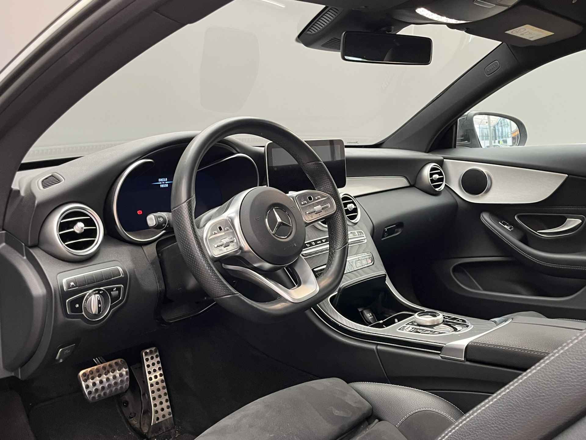 Mercedes-Benz C-Klasse Coupé 200 Advantage Pack | AMG | Camera | Leder/Stof | Clima | 18'' Lichtmetaal | Navigatie | Groot Scherm | Digitaal Instrumenten Paneel | Carplay | - 20/47