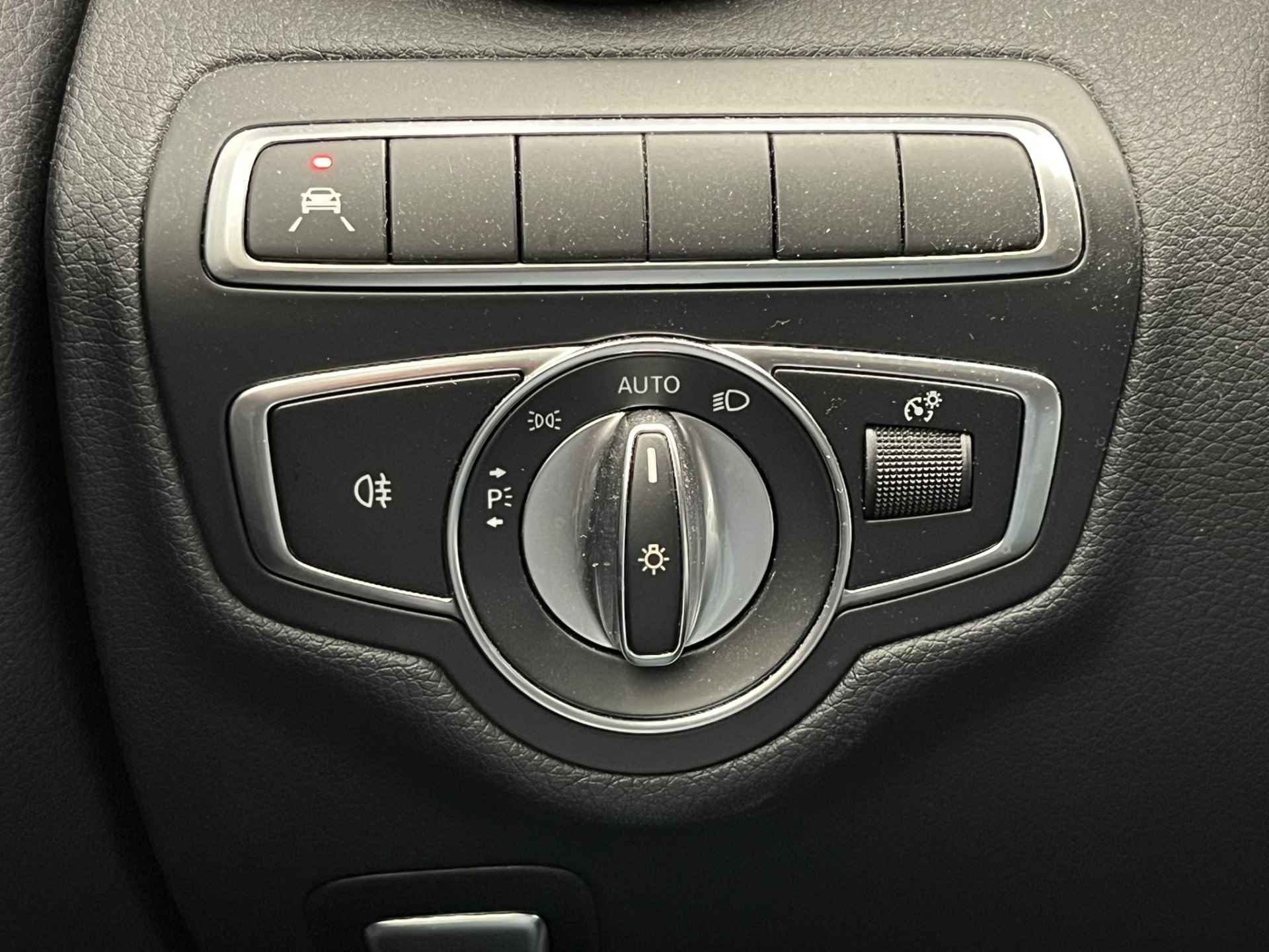 Mercedes-Benz C-Klasse Coupé 200 Advantage Pack | AMG | Camera | Leder/Stof | Clima | 18'' Lichtmetaal | Navigatie | Groot Scherm | Digitaal Instrumenten Paneel | Carplay | - 41/47