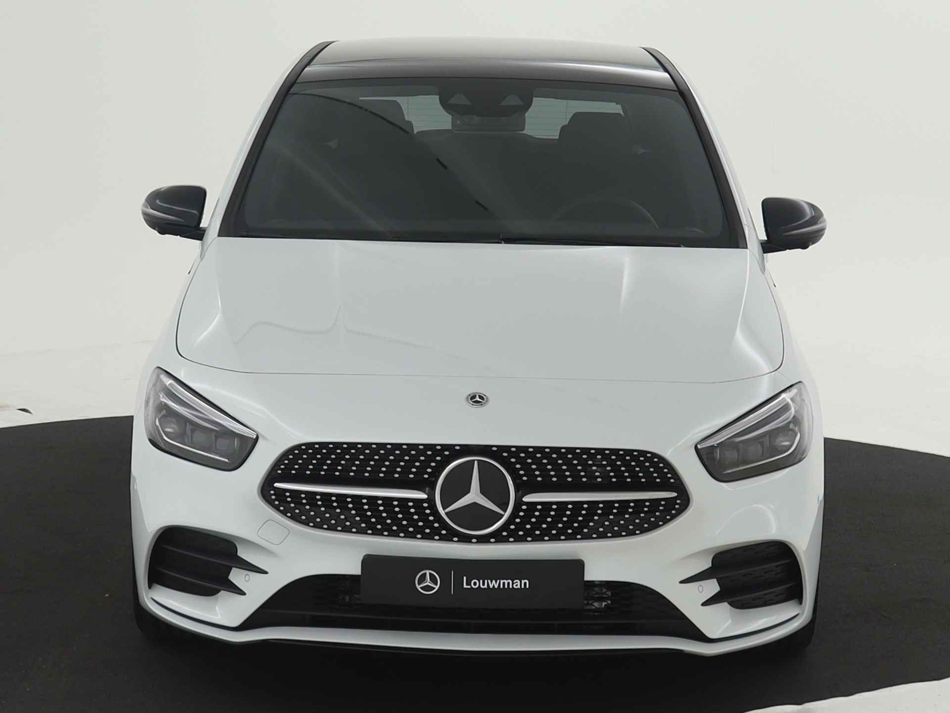 Mercedes-Benz B-Klasse 180 AMG Line | Premium Plus pakket | Nightpakket | Smartphone integratiepakket | Inclusief 24 maanden Mercedes-Benz Certified garantie voor Europa. - 21/37