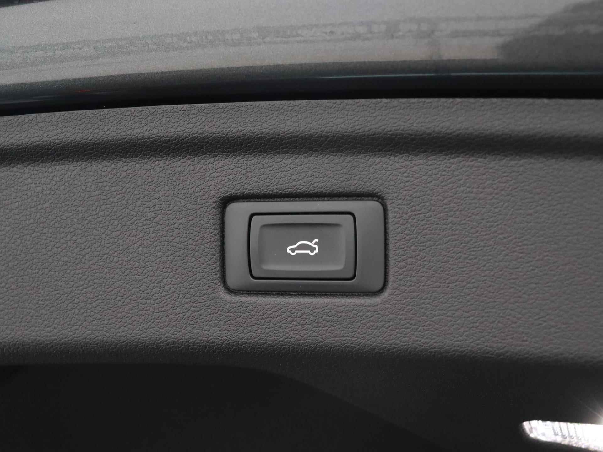 Audi A5 Sportback 40 TFSI S edition 204 PK | Automaat | S line exterieur | S line interieur | Panoramadak | | Navigatie  | Virtual cockpit | Camera | Stoelverwarming | Climate control | Lichtmetalen velgen | Getint glas | Electische kofferklep | - 31/39