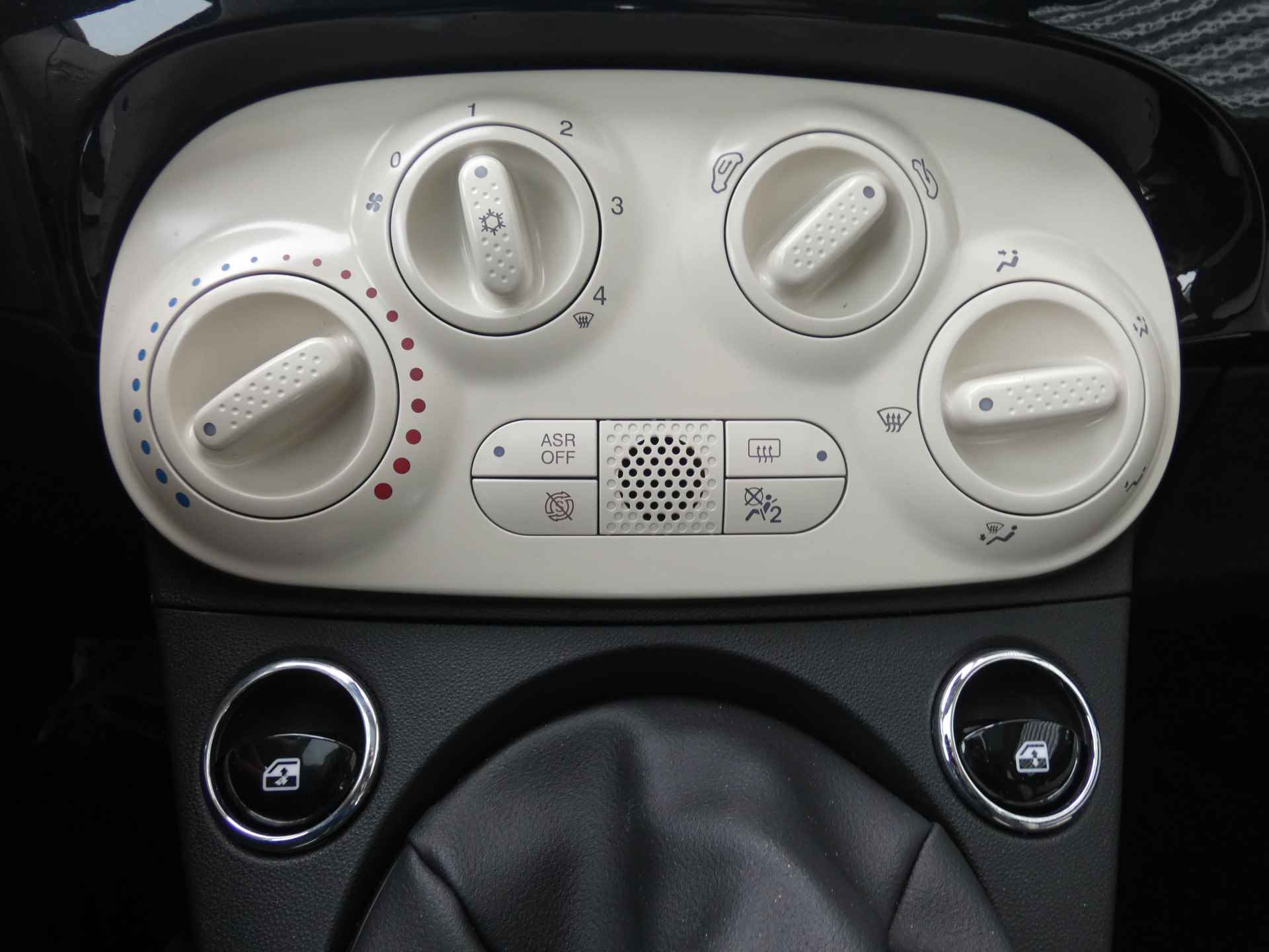 Fiat 500 1.0 70PK Hybrid Dolcevita ! Navigatie | Parkeerhulp | Cruiscontrol ! - 12/30
