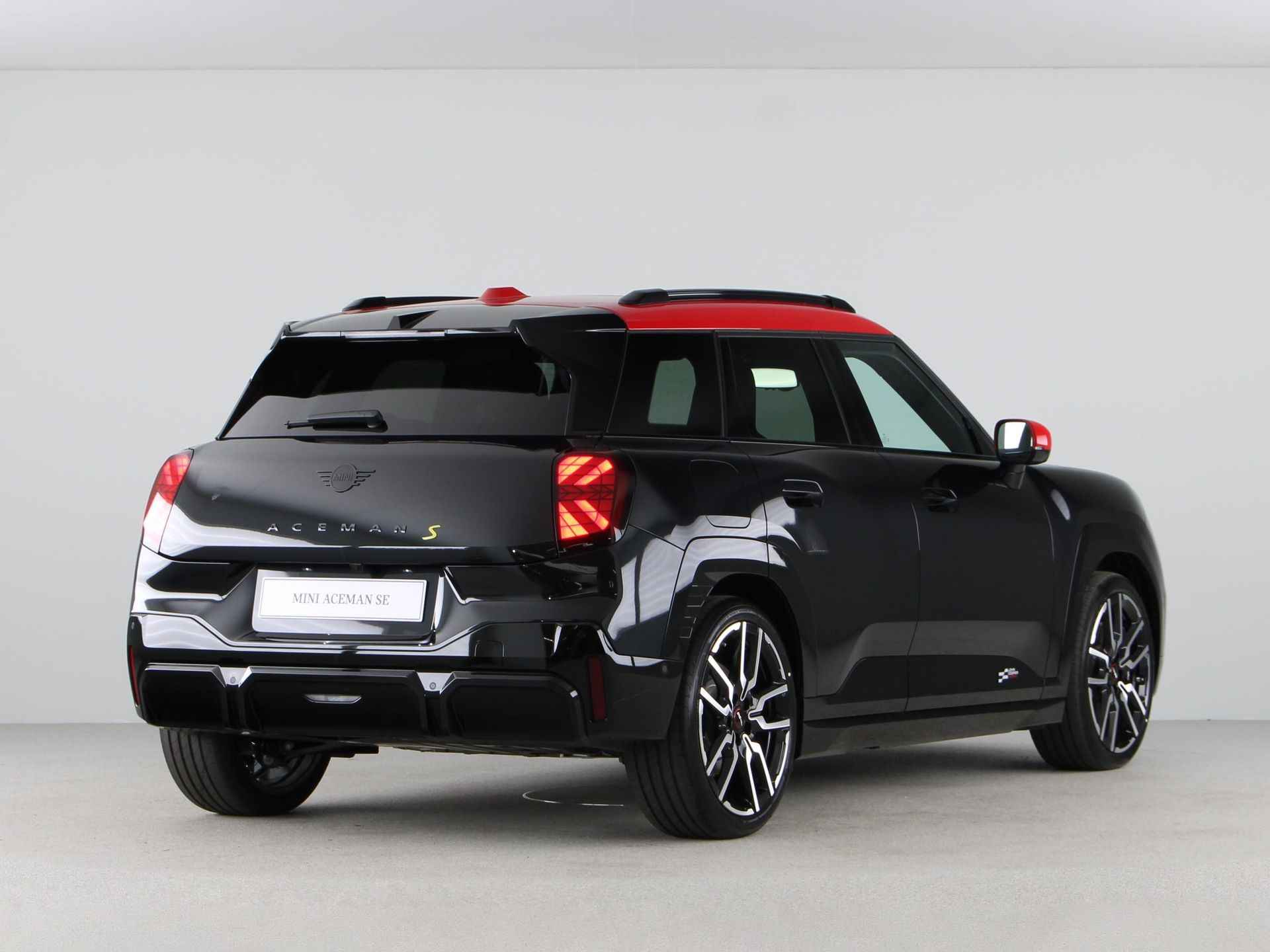 MINI Aceman SE John Cooper Works Pakket XL PRIVATE LEASE EUR 615,- (48 mnd/10.000 km) - 11/27