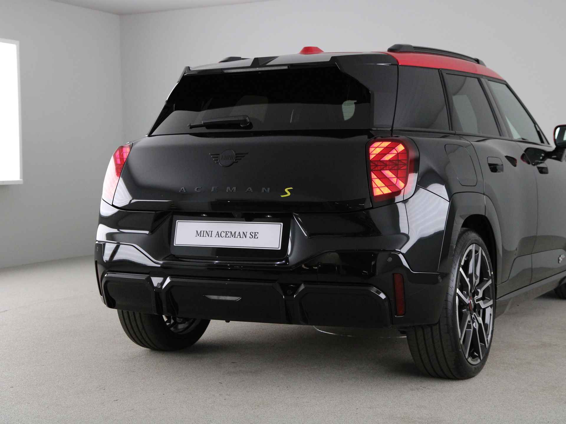 MINI Aceman SE John Cooper Works Pakket XL PRIVATE LEASE EUR 615,- (48 mnd/10.000 km) - 22/27