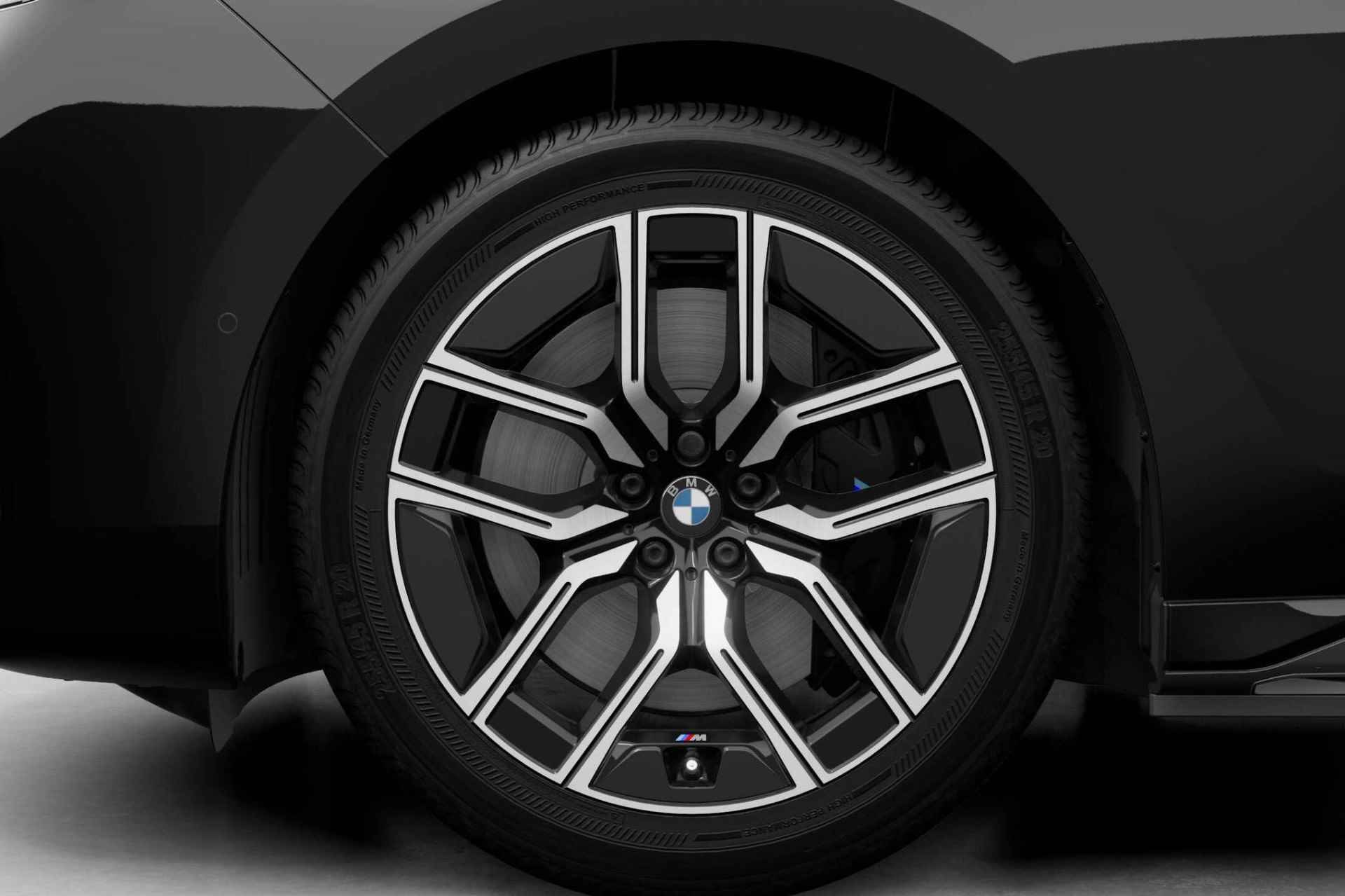 BMW i7 eDrive50 | M Sport Pro | Innovation Pack | Connoisseur Pack | Climate Acoustics Pack - 11/20