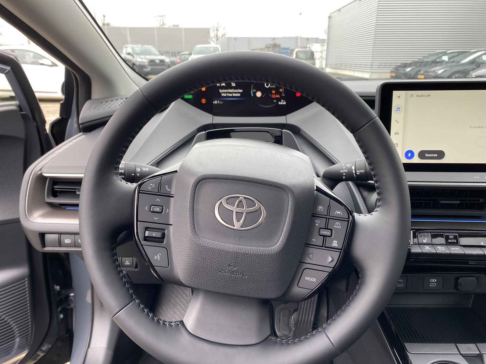 Toyota Prius 2.0 Plug-in Executive - 14/26