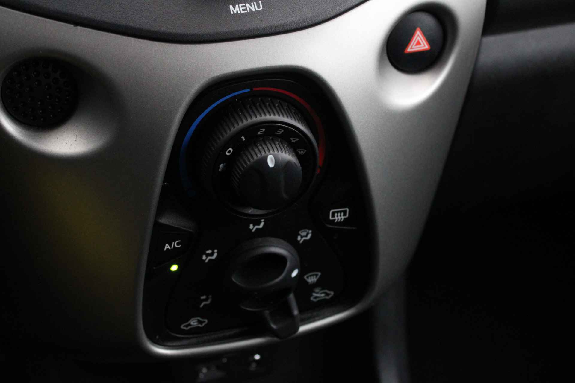 Peugeot 108 5drs 1.0 e-VTi Active | Airconditioning | Bluetooth | LED | Mistlampen | - 18/21