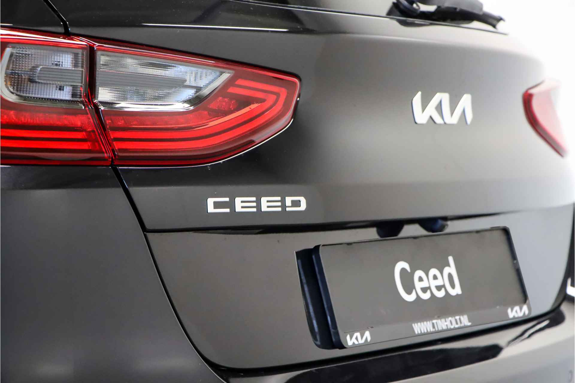 Kia Ceed 1.0 T-GDi DynamicPlusLine Direct Uit Voorraad Leverbaar - 12/42