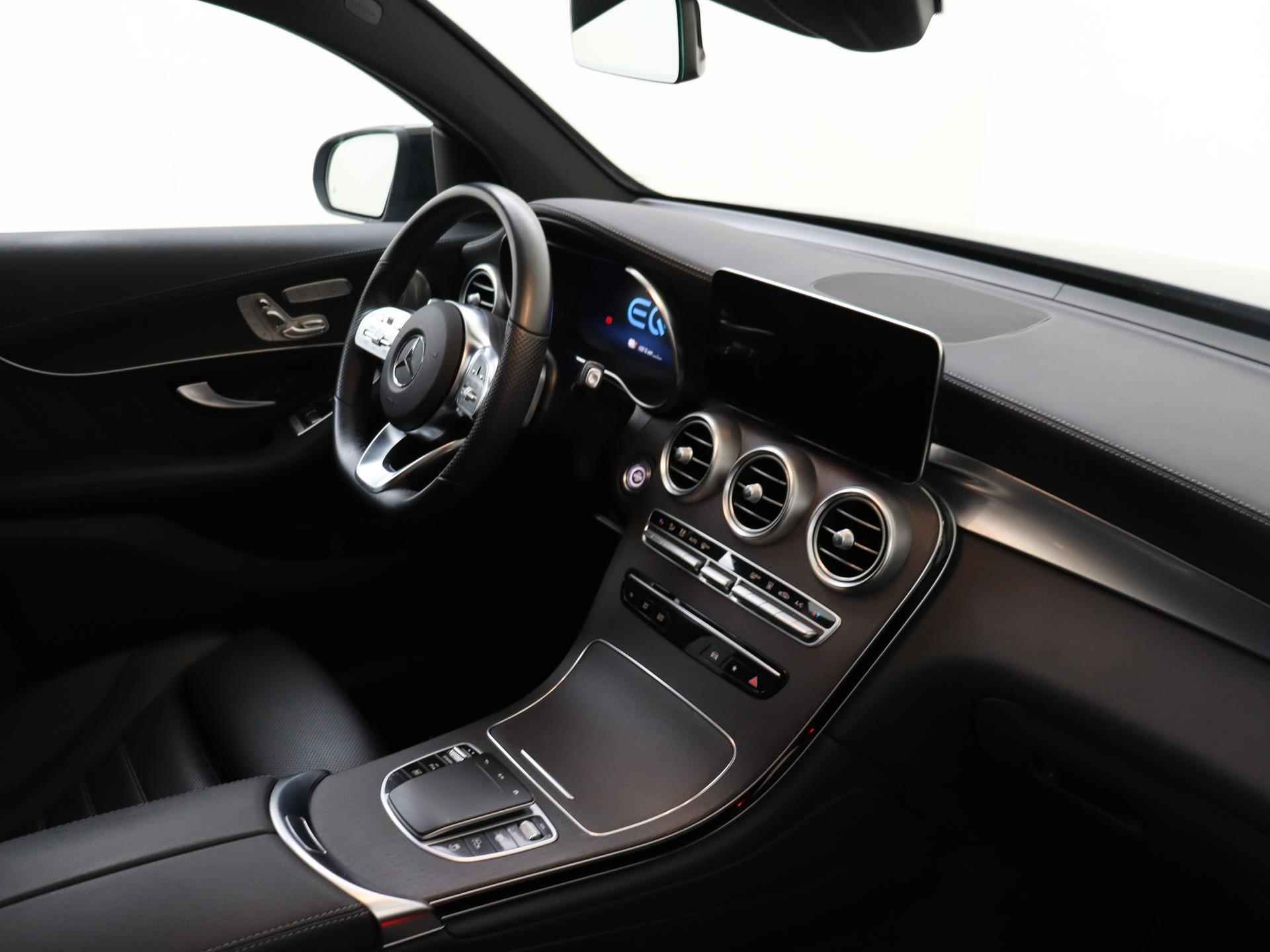 Mercedes-Benz GLC-klasse Coupé 300de 4MATIC Premium Plus / AMG/ Schuifdak/ 20 inch/ Burmester/ DISTRONIC/ Orig. Matgrijs/ BTW auto - 18/36