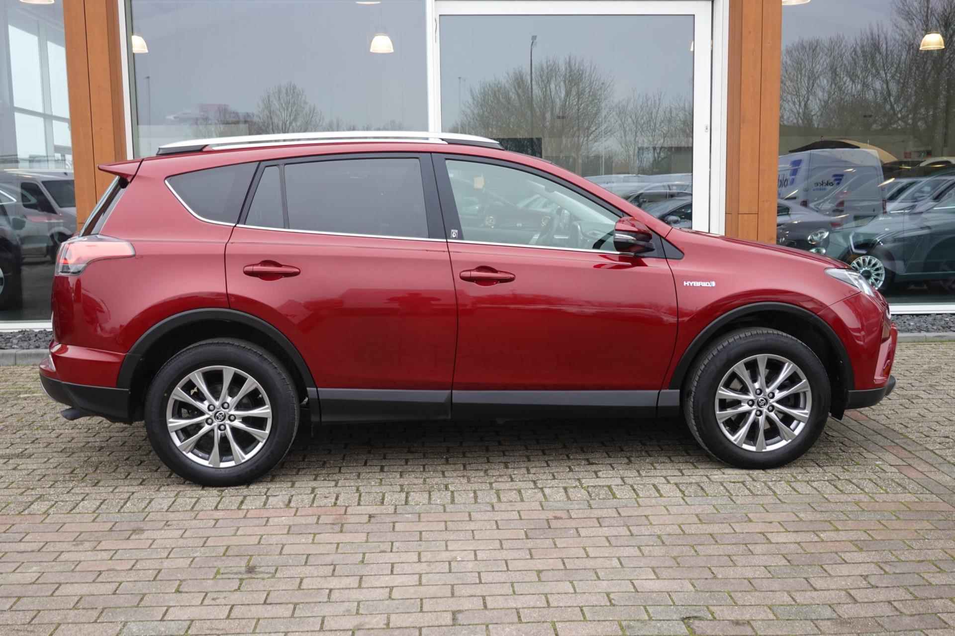 Toyota RAV4 2.5 Hybrid Executive - 6/41