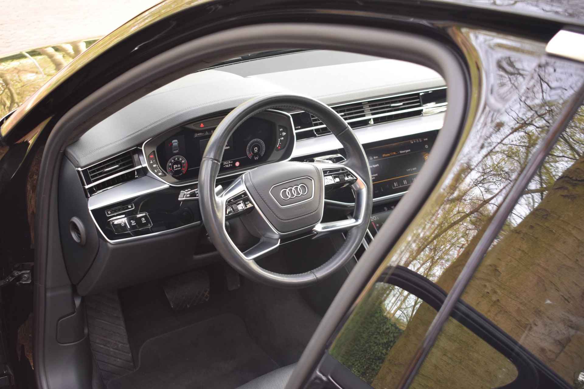 Audi A8 55 TFSI quattro Pro Line Plus / Soft close /  Stoelventilatie / Origineel NL - 25/96