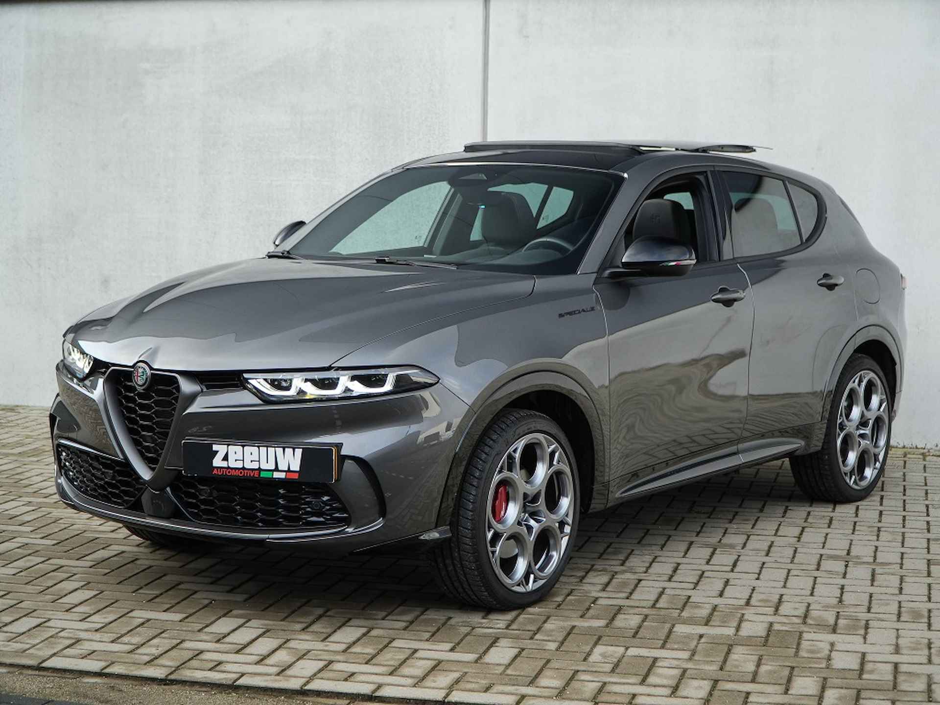 Alfa romeo Tonale 1.3T PHEV 280 PK Edizione Speciale | Pano | Flippers | 20" - 10/38