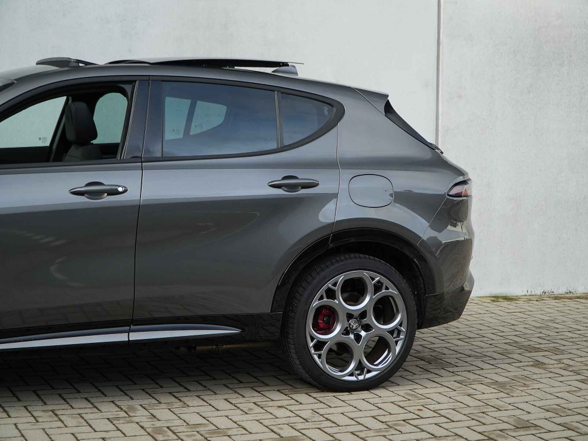 Alfa romeo Tonale 1.3T PHEV 280 PK Edizione Speciale | Pano | Flippers | 20" - 13/38