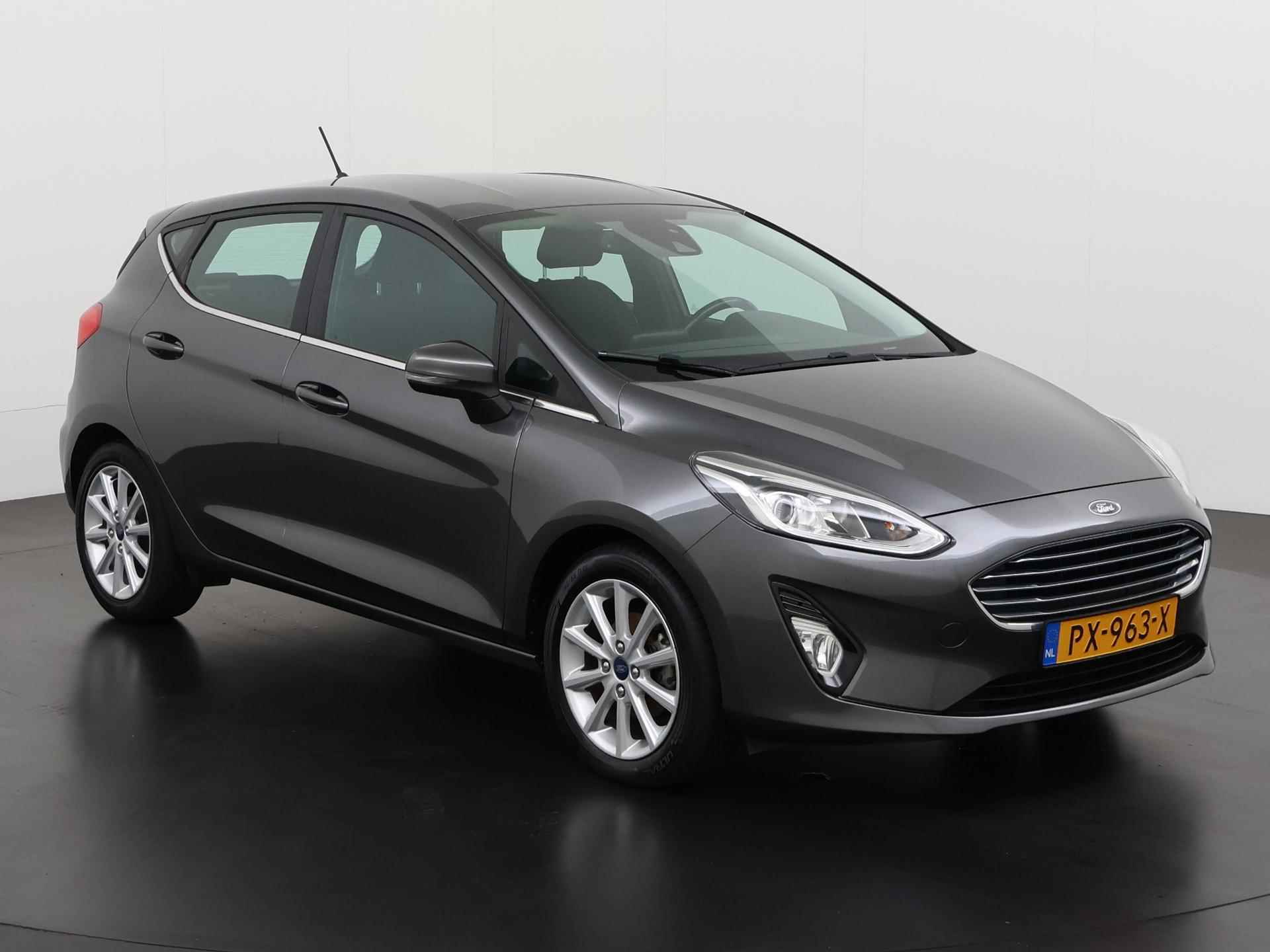 Ford Fiesta 1.5 TDCi Titanium | Apple/Android Carplay | Zondag Open! - 28/31