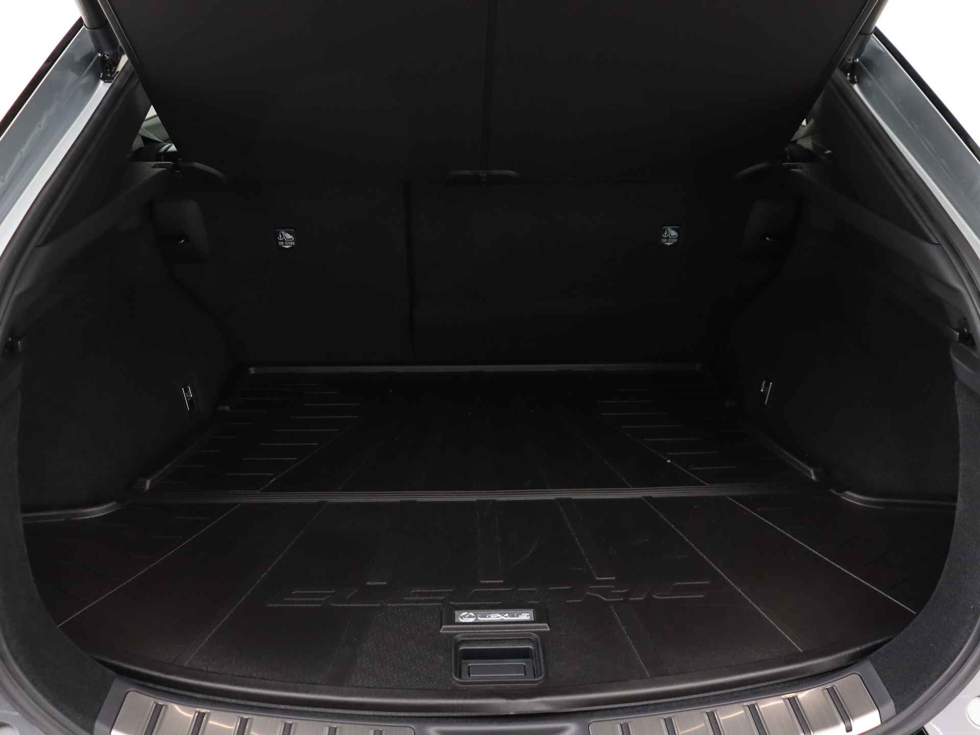 Lexus RZ 450e President Line | Infrarood verwarming | Mark Levinson | 360 Camera | - 28/46
