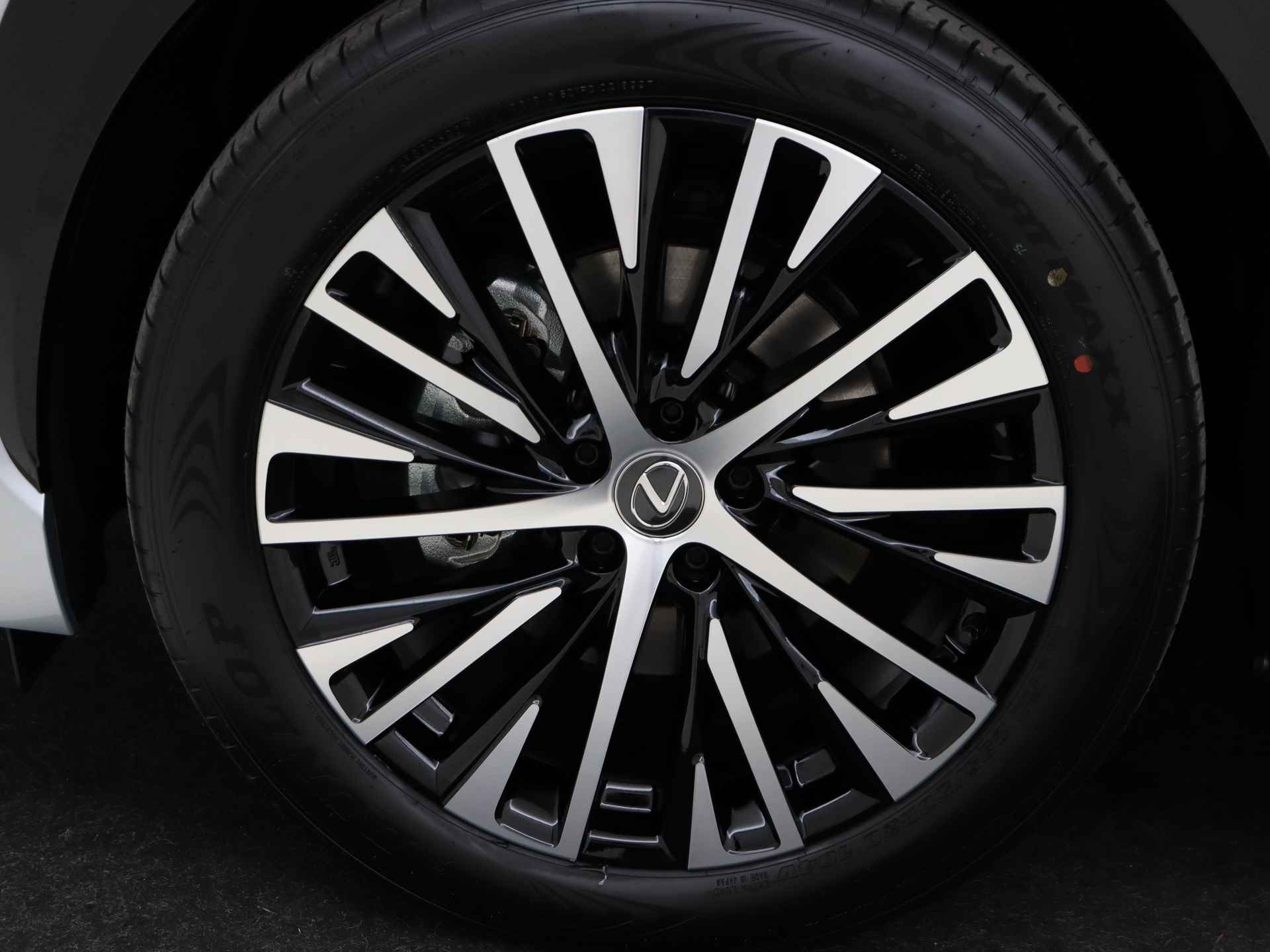 Lexus RZ 450e President Line | Infrarood verwarming | Mark Levinson | 360 Camera | - 31/46