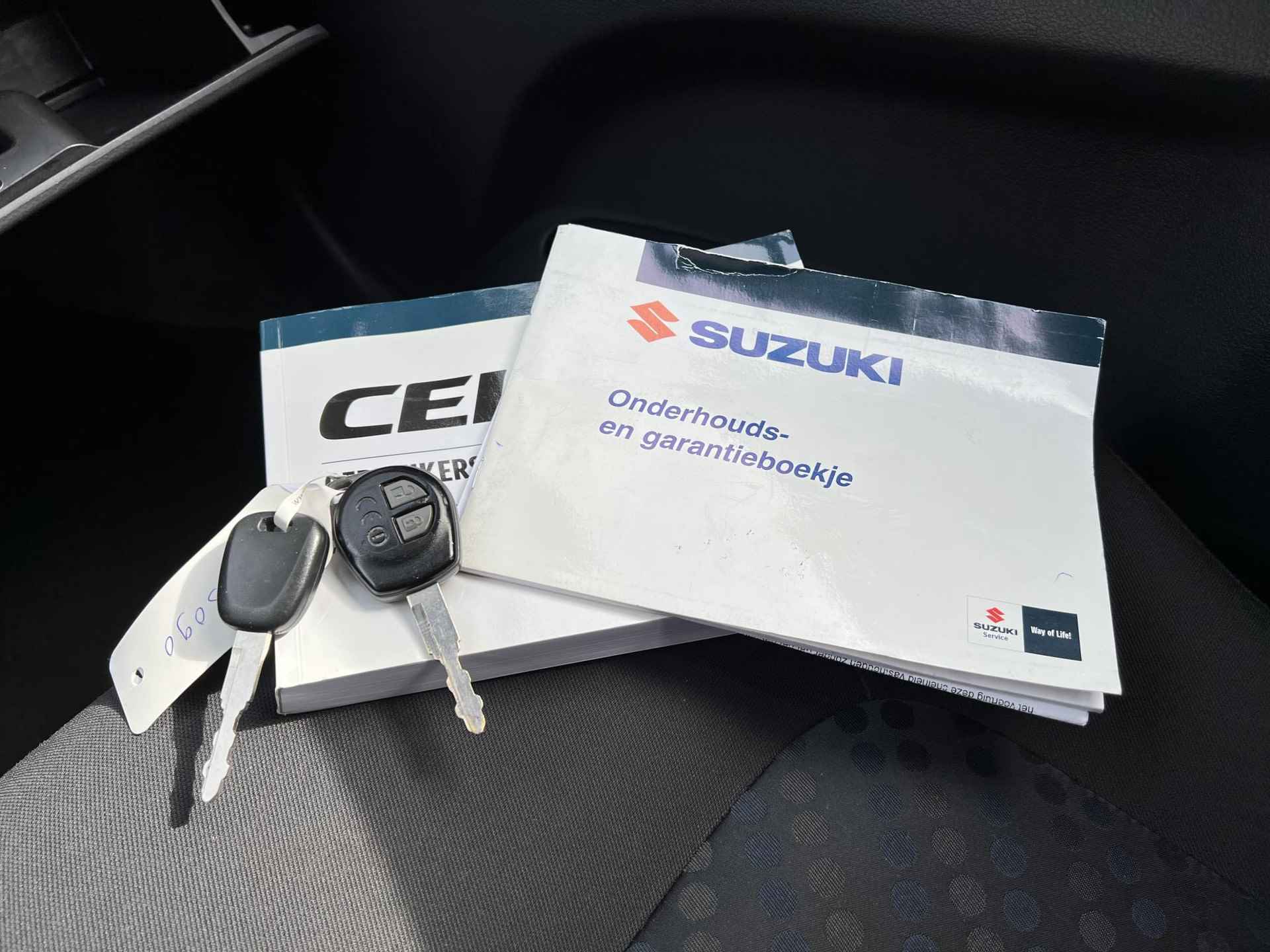 Suzuki Celerio 1.0 Comfort GT-line | Dealeronderhouden | Bluetooth | - 16/19